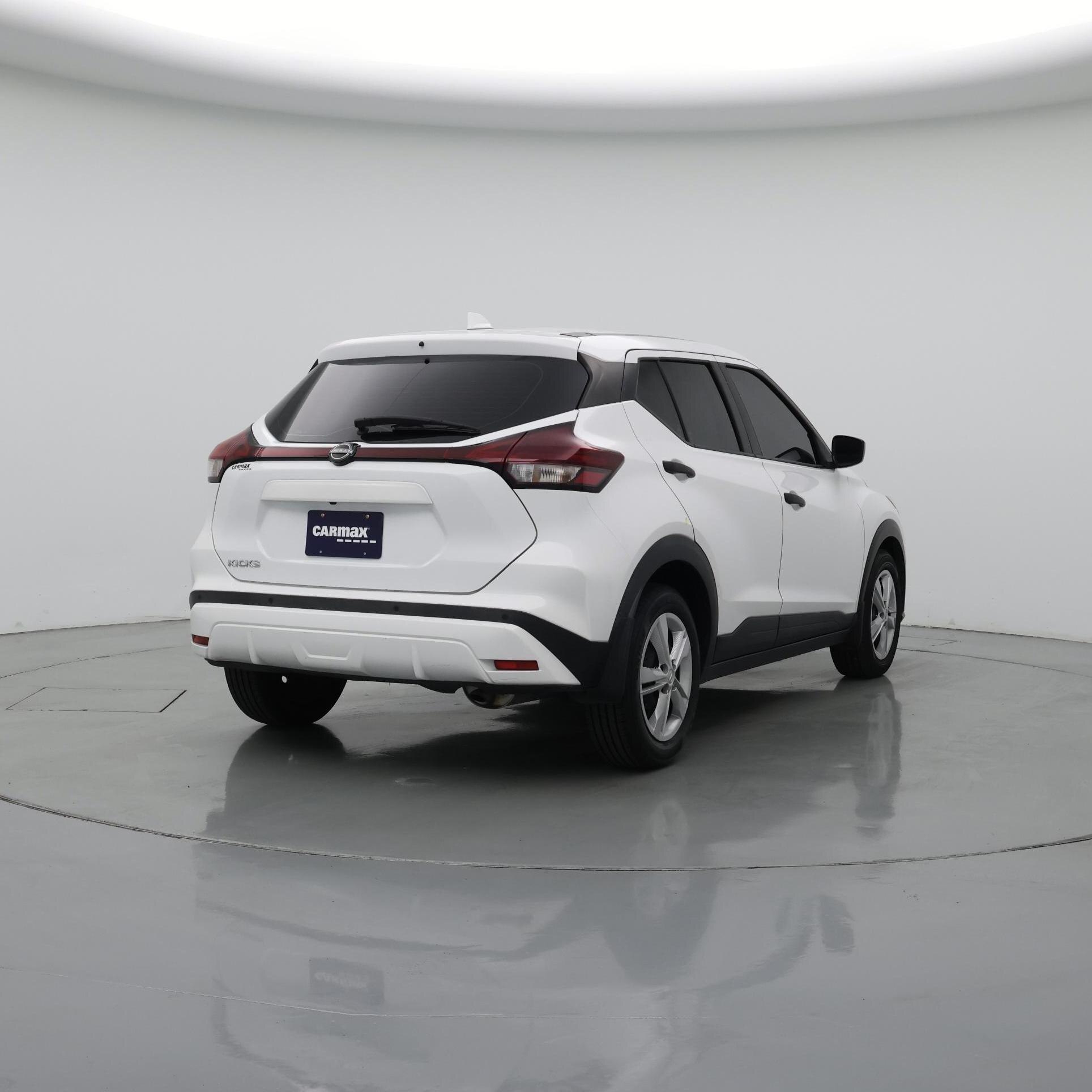 Thumbnail: 2022 Nissan Kicks - 8