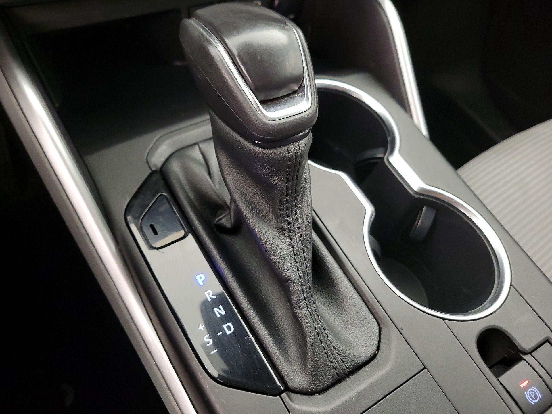 Thumbnail: 2022 Toyota Highlander - 17