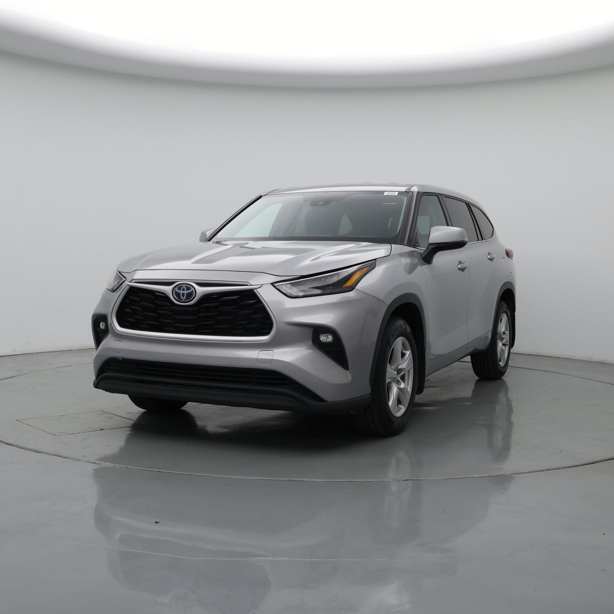 Thumbnail: 2022 Toyota Highlander - 4