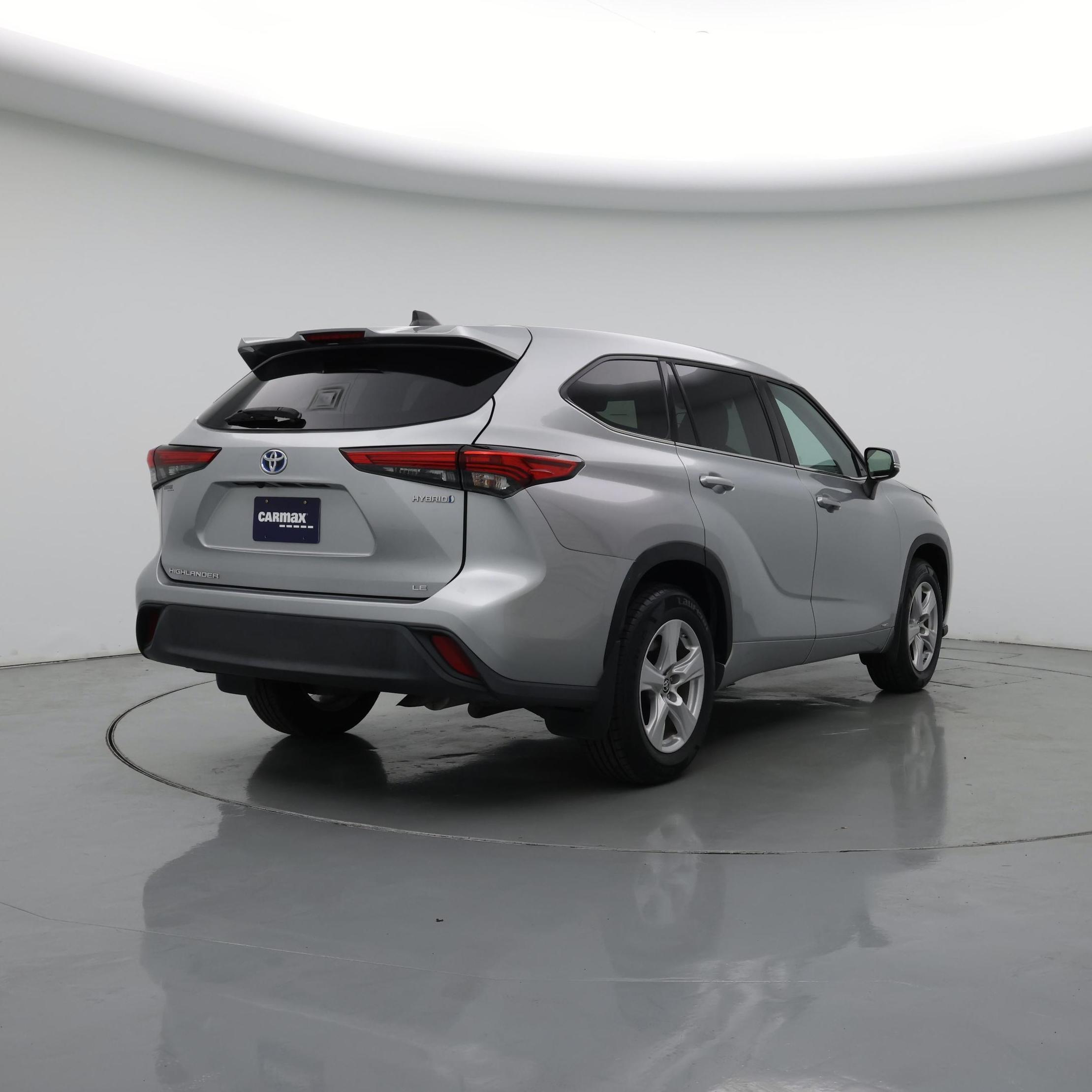 Thumbnail: 2022 Toyota Highlander - 8