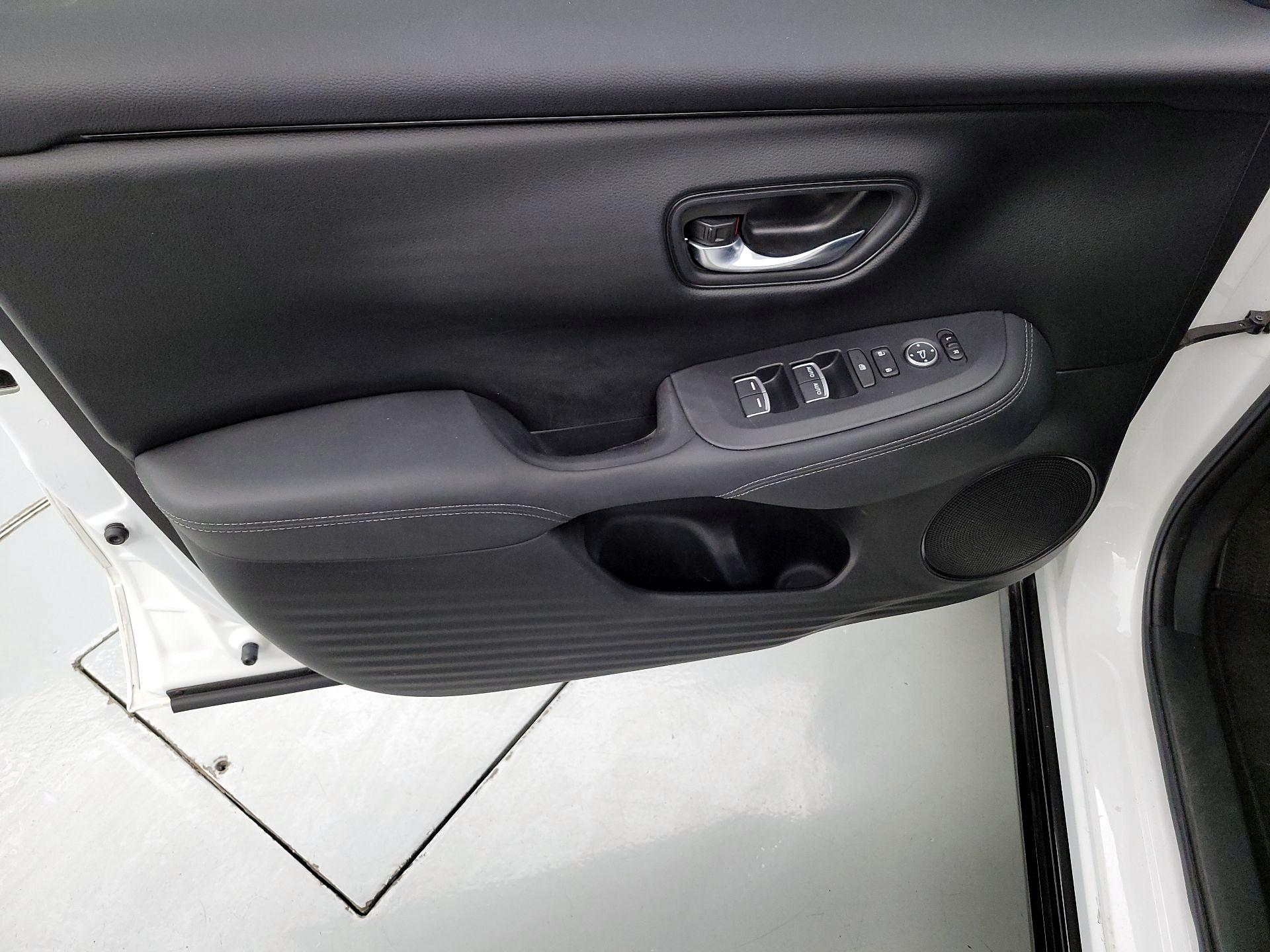 Thumbnail: 2023 Honda HR-V - 12