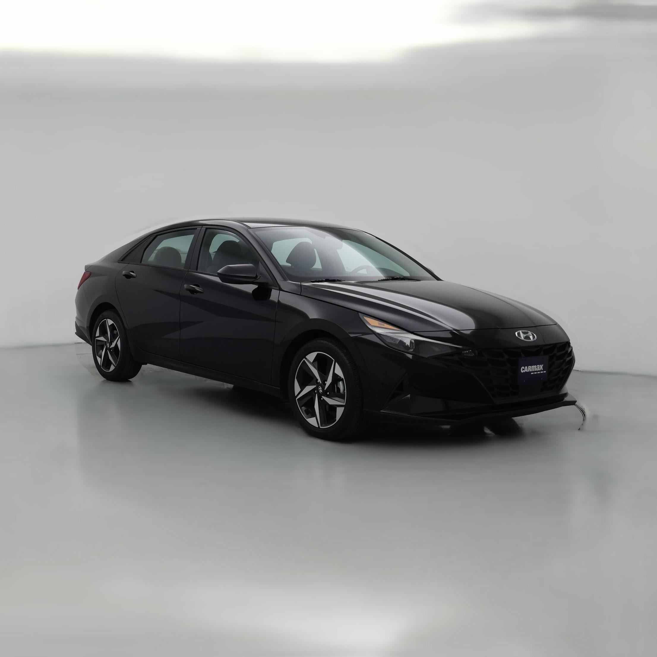 Thumbnail: 2023 Hyundai Elantra - 1