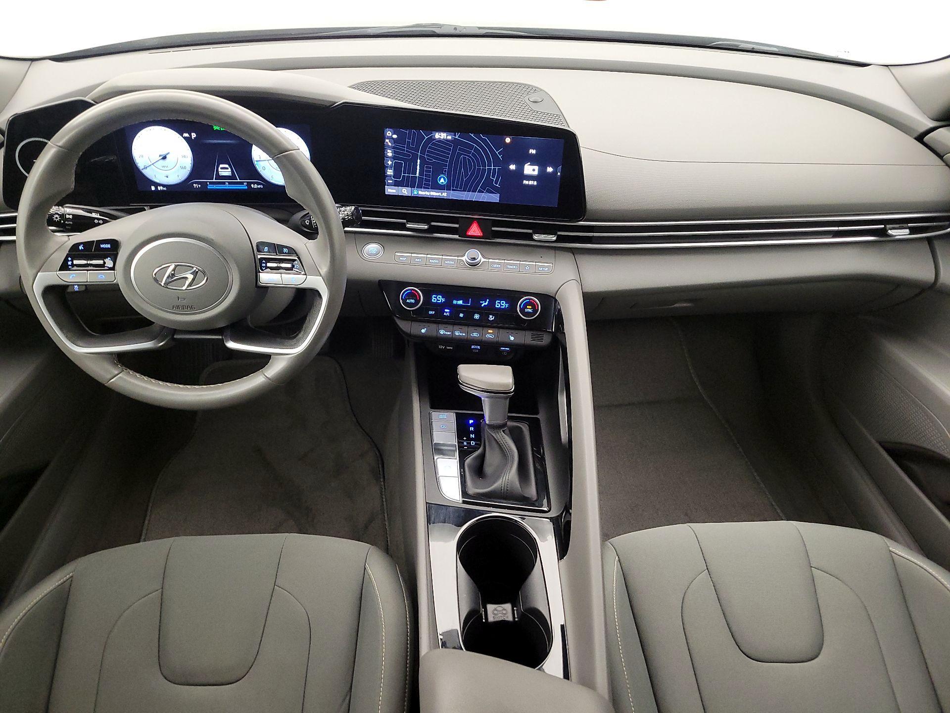 Thumbnail: 2023 Hyundai Elantra - 9