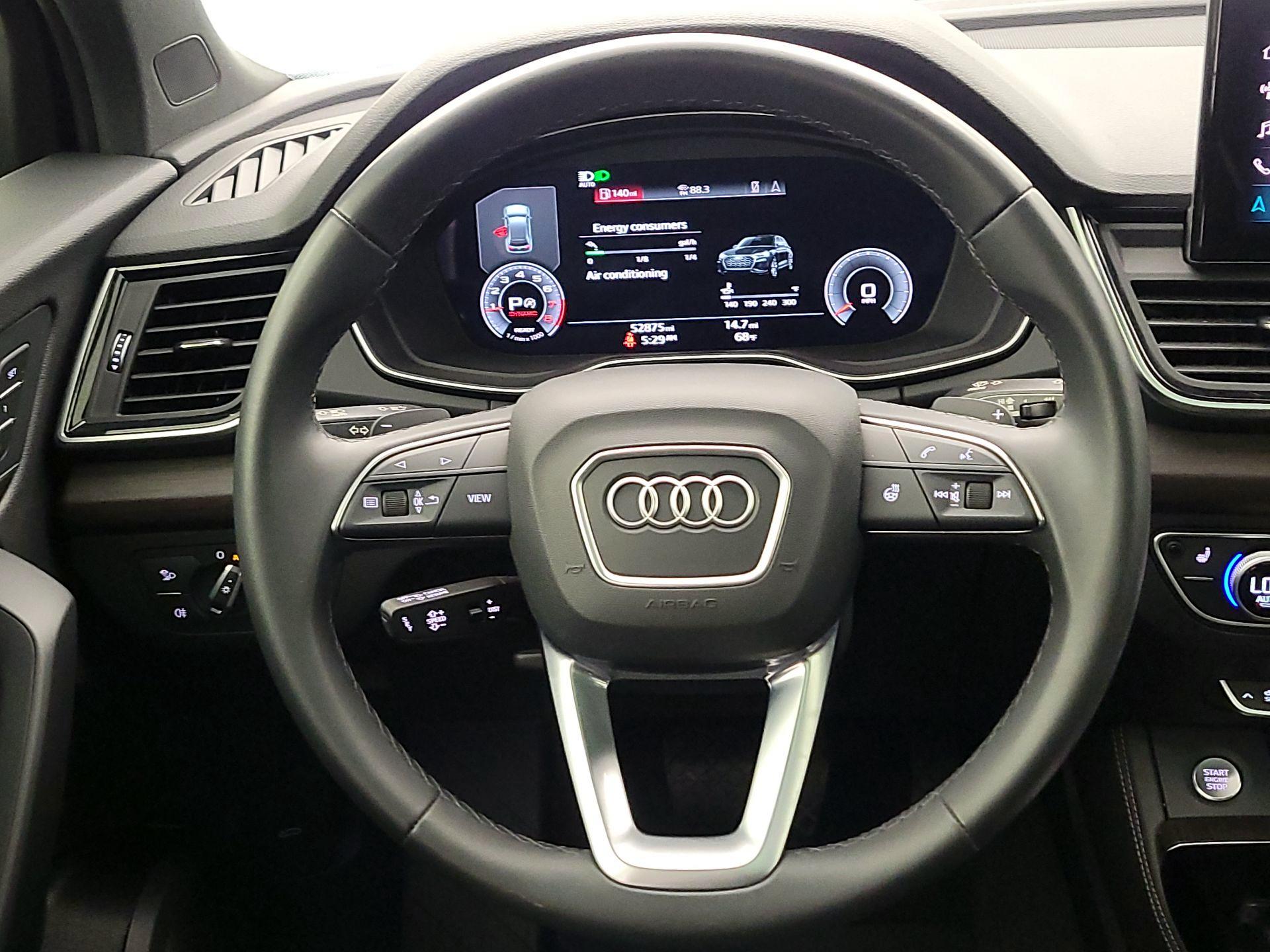 Thumbnail: 2022 Audi Q5 - 10