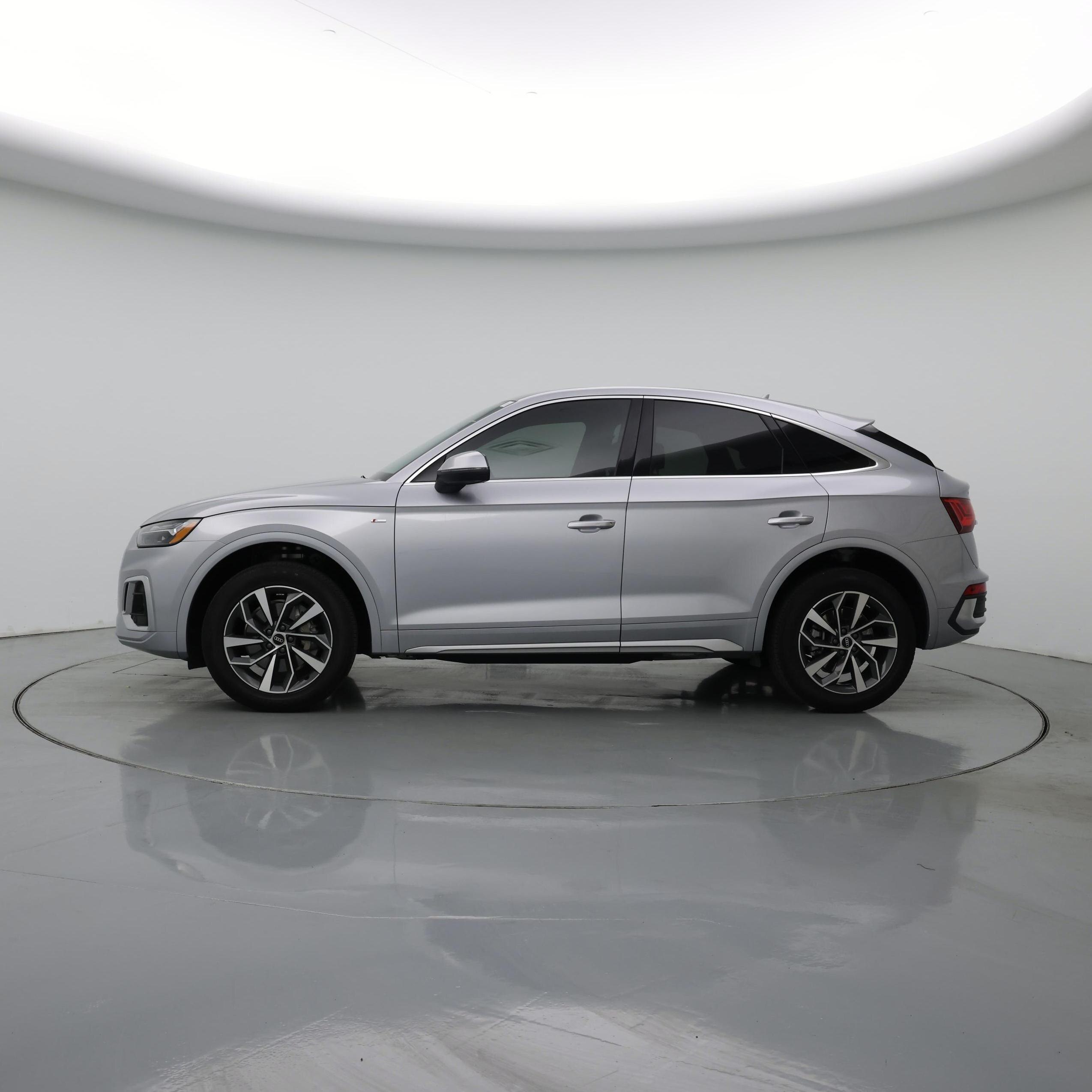 Thumbnail: 2022 Audi Q5 - 3