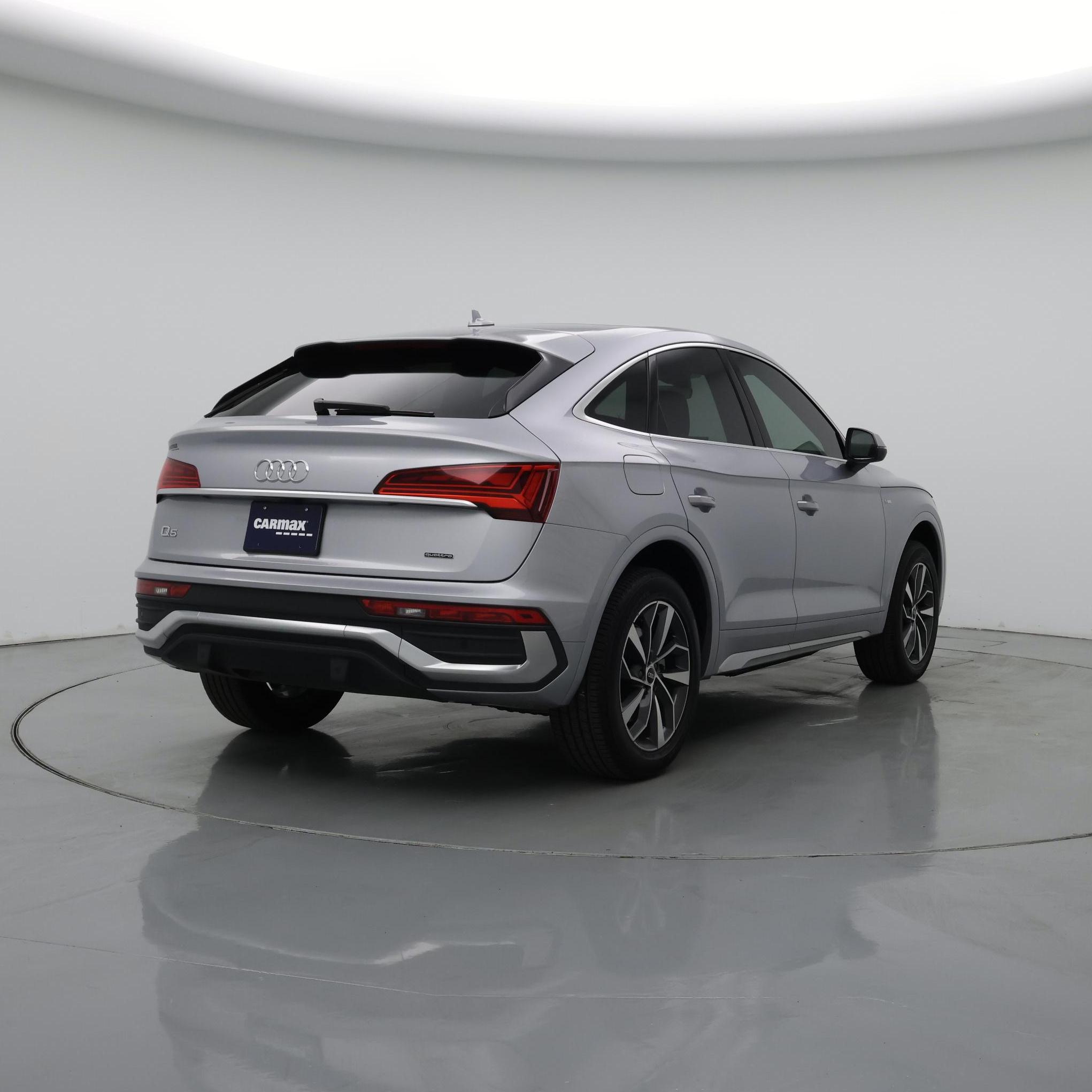 Thumbnail: 2022 Audi Q5 - 8