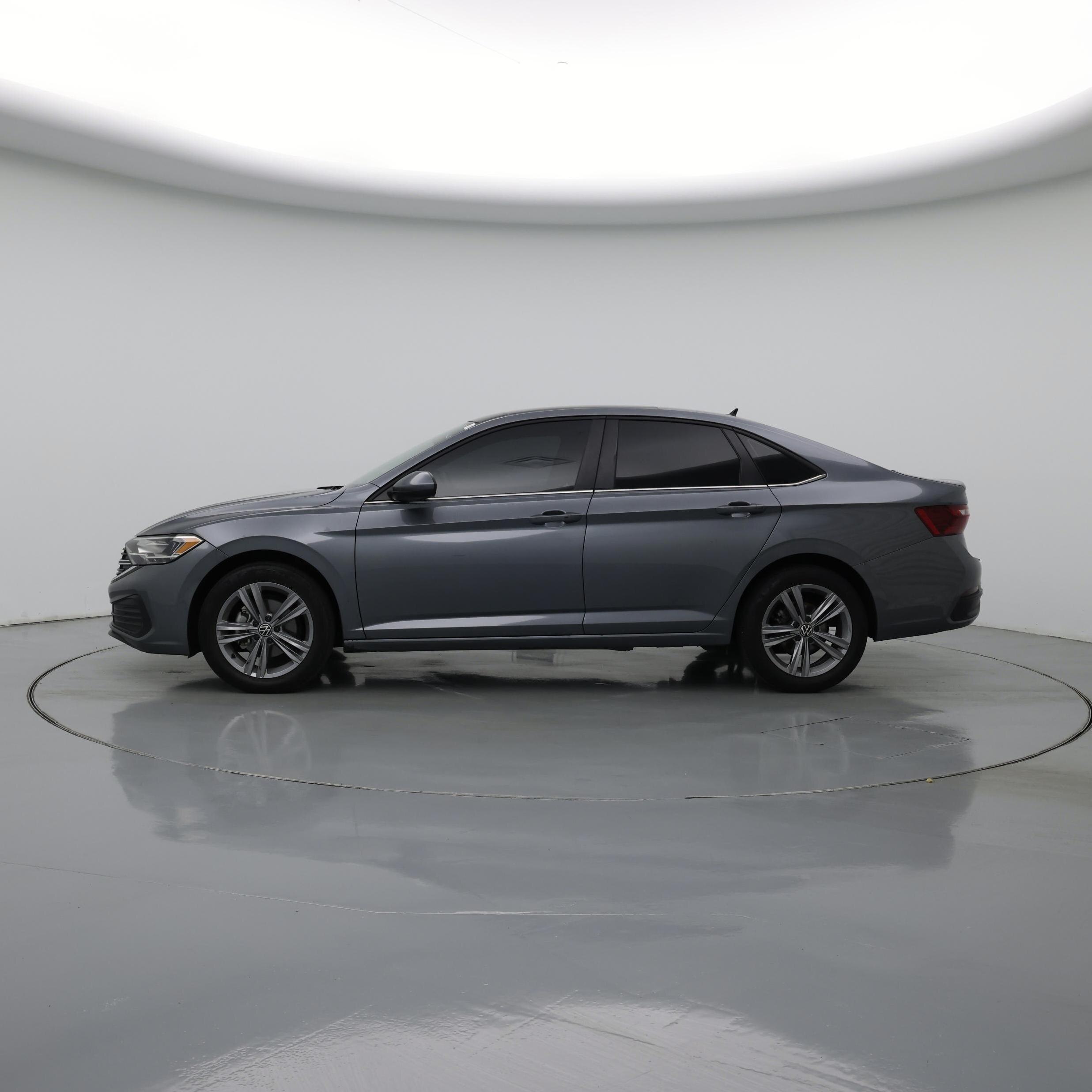 Thumbnail: 2024 Volkswagen Jetta - 3