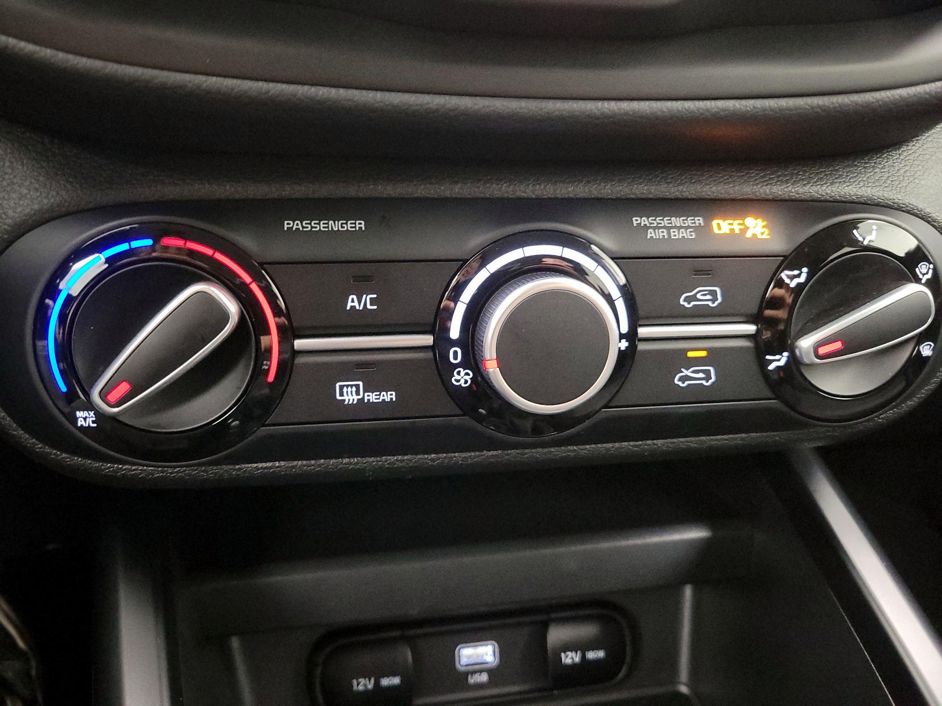 Thumbnail: 2025 Kia Soul - 16