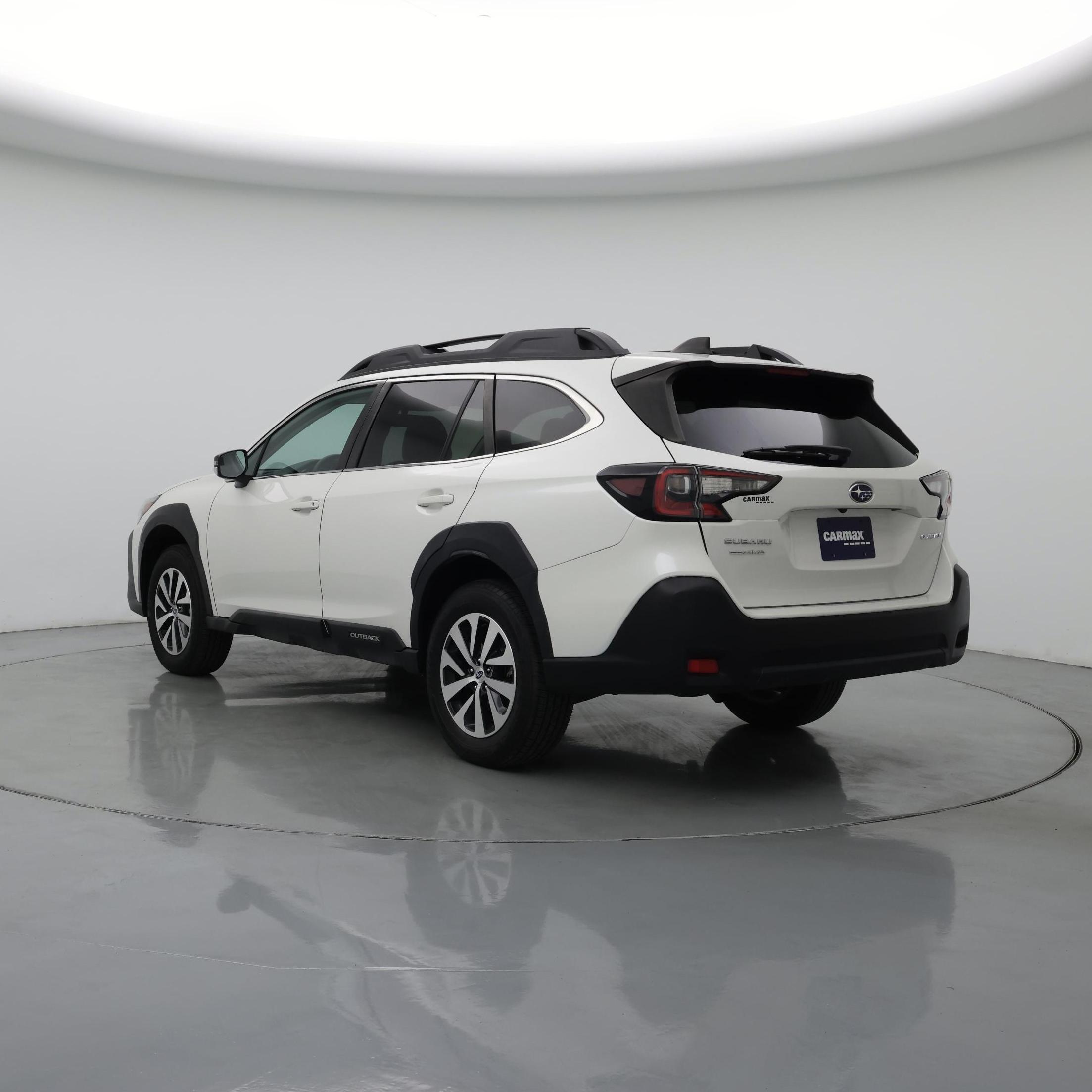 Thumbnail: 2023 Subaru Outback - 2