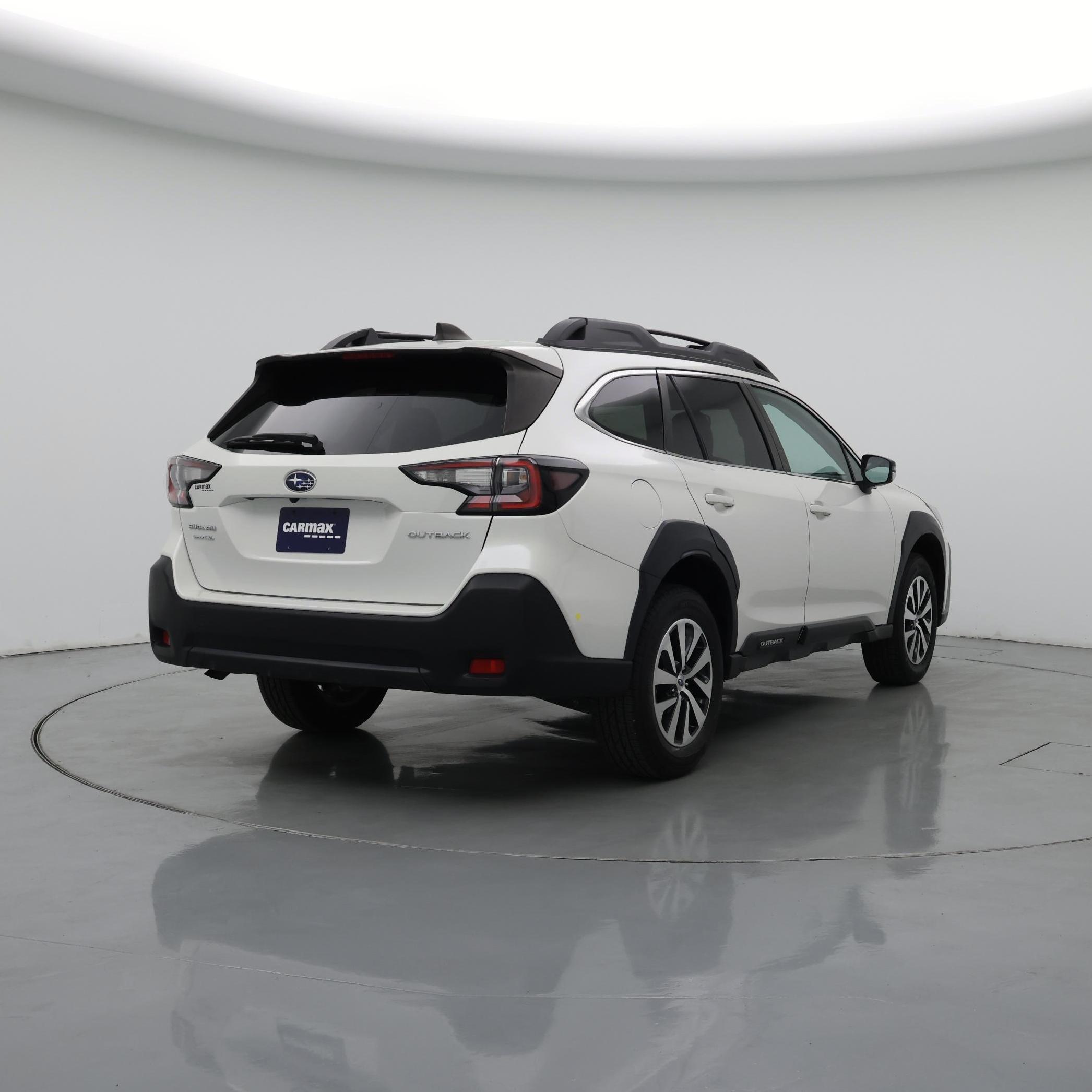 Thumbnail: 2023 Subaru Outback - 8