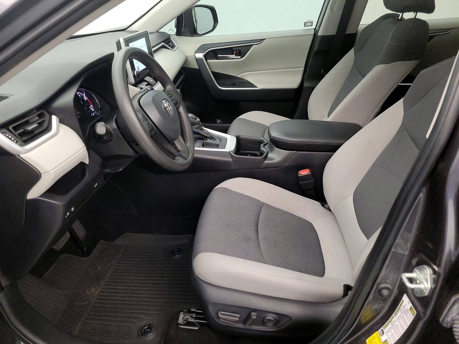 Thumbnail: 2024 Toyota RAV4 - 11