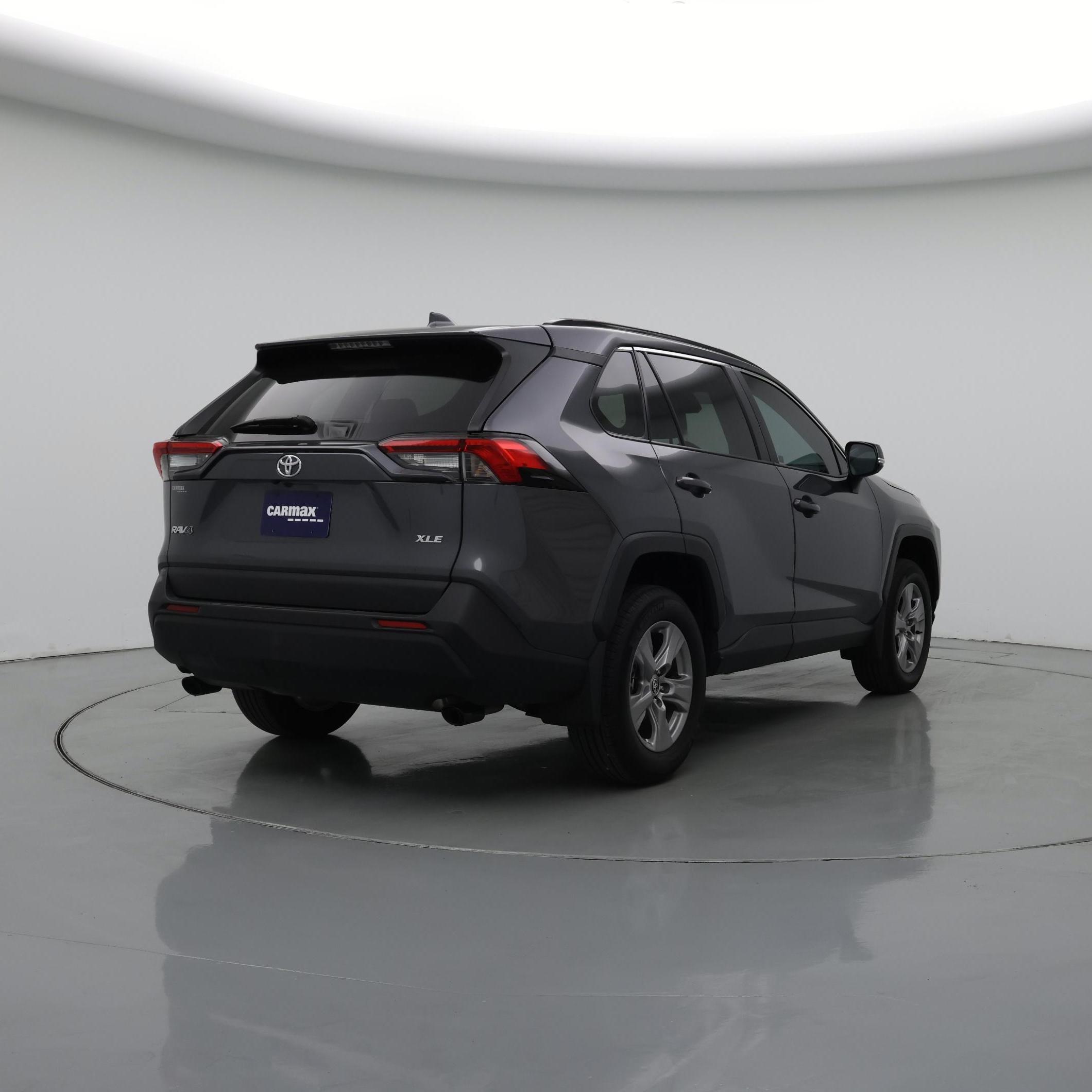 Thumbnail: 2024 Toyota RAV4 - 8