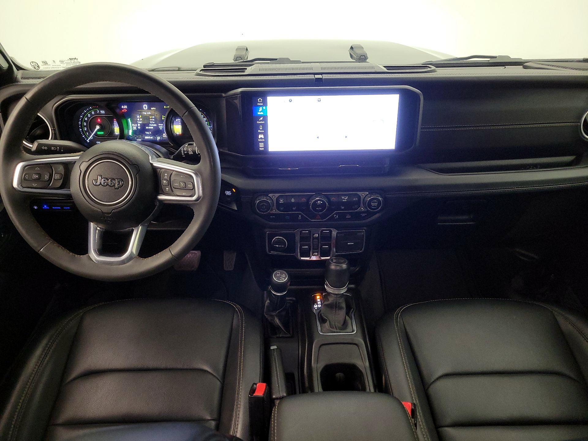 Thumbnail: 2024 Jeep Wrangler - 9