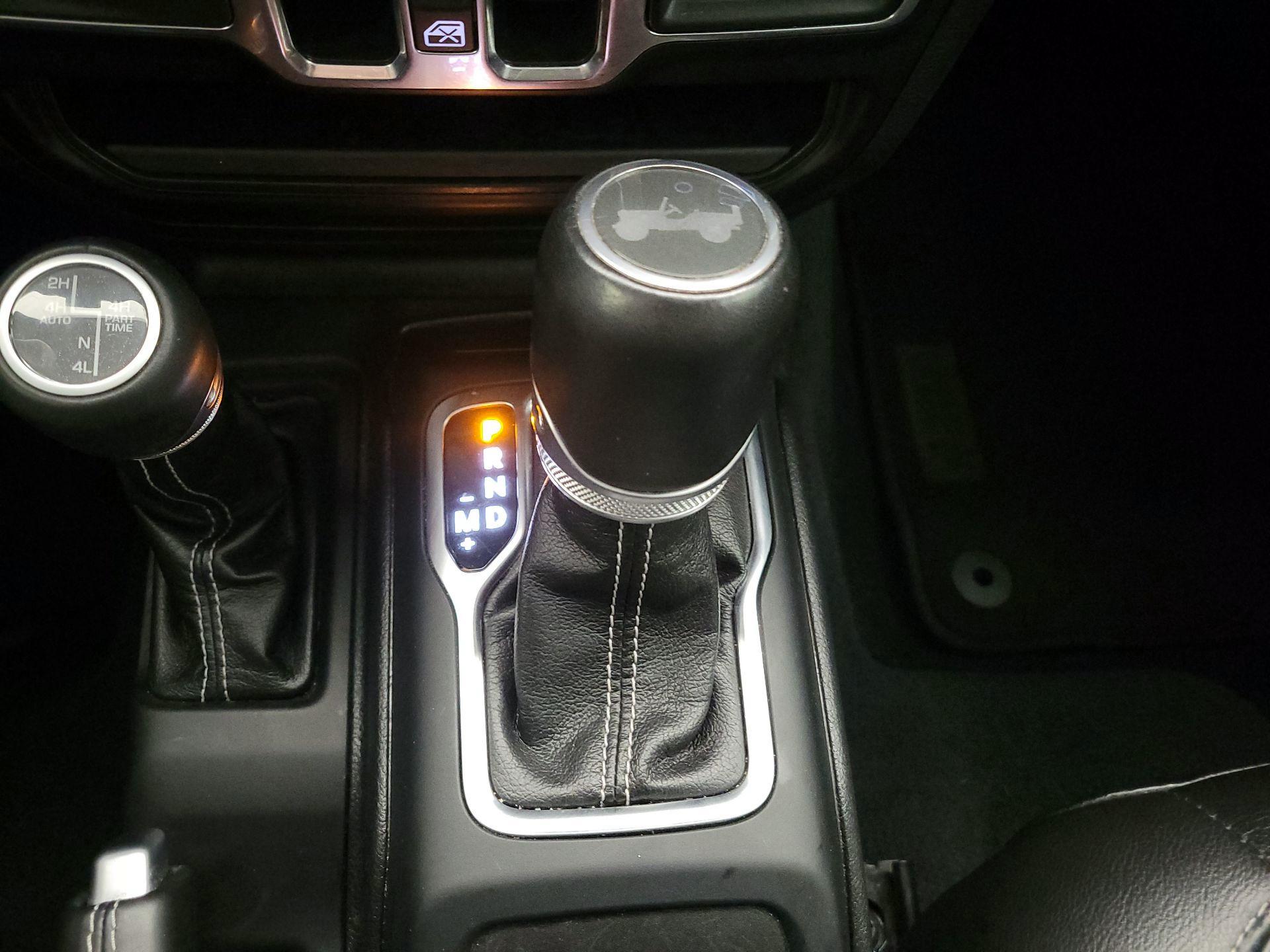 Thumbnail: 2023 Jeep Wrangler - 17