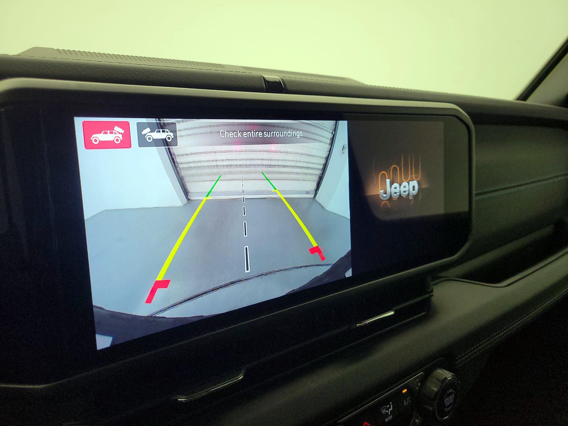 Thumbnail: 2024 Jeep Wrangler - 15