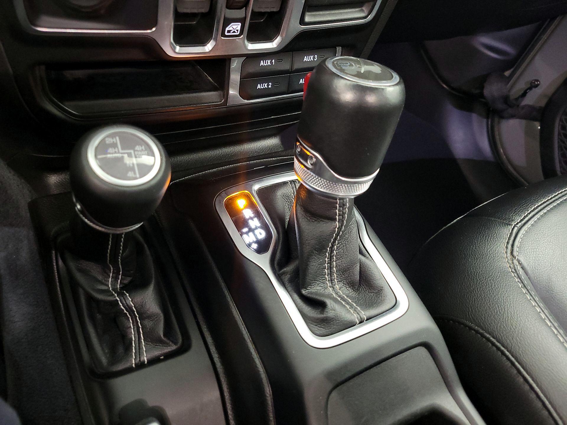 Thumbnail: 2023 Jeep Wrangler - 18