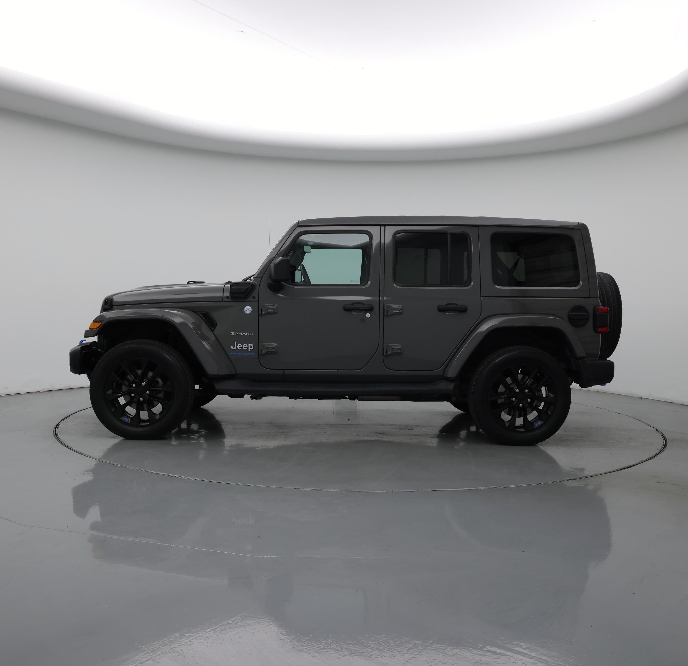Thumbnail: 2023 Jeep Wrangler - 3