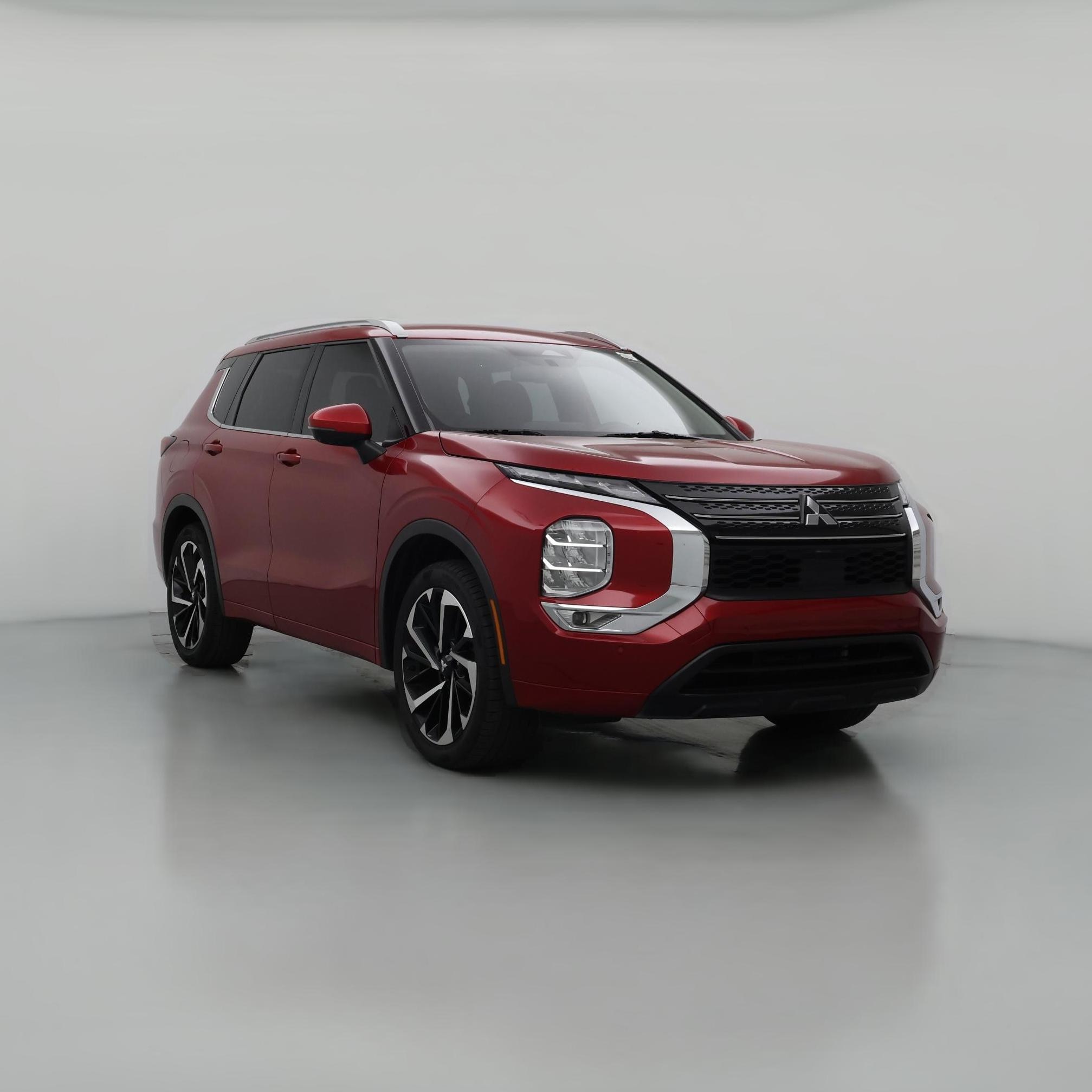 Thumbnail: 2022 Mitsubishi Outlander - 1