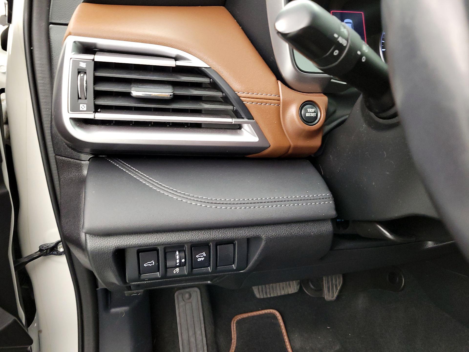 Thumbnail: 2023 Subaru Outback - 13
