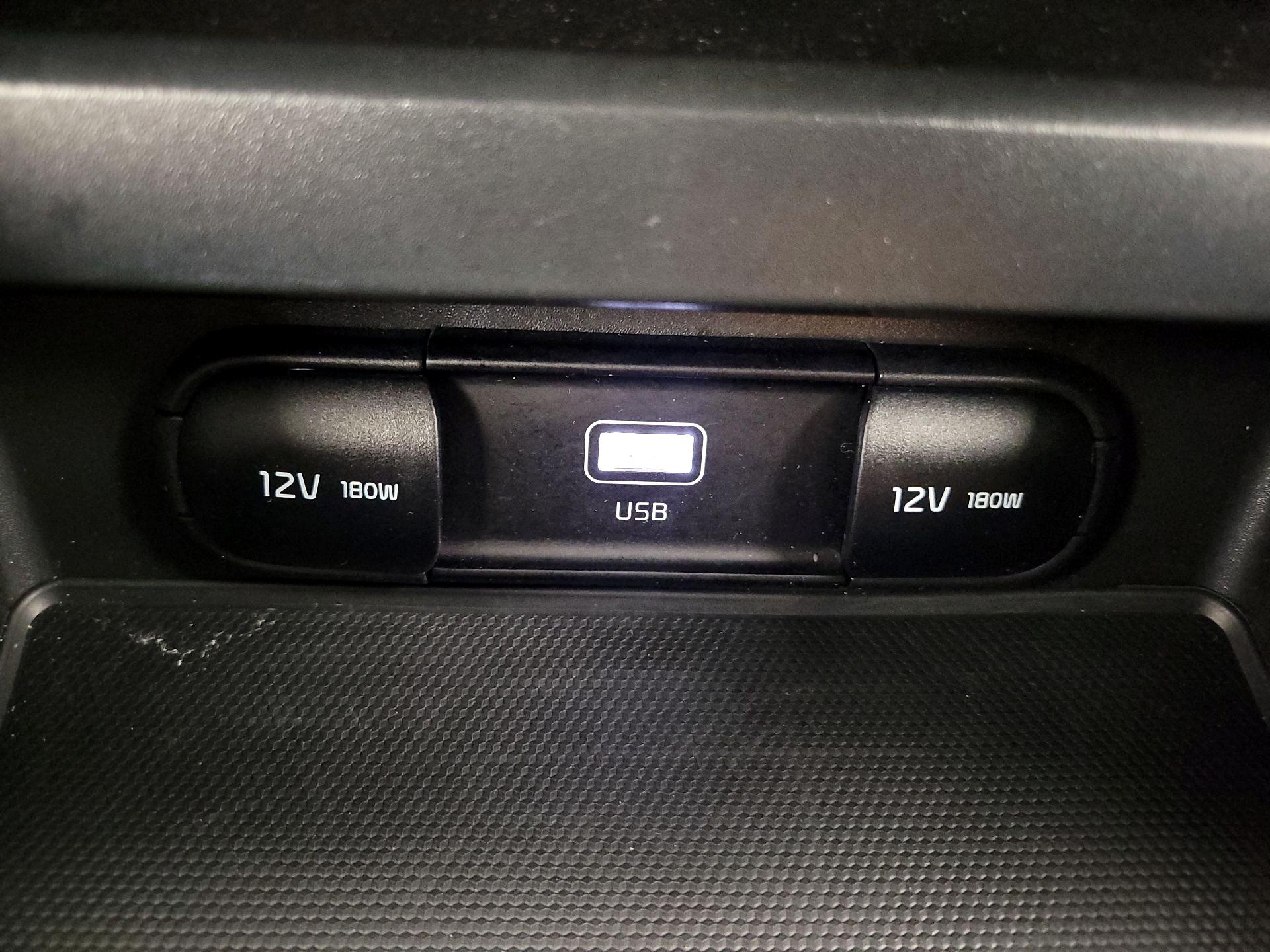 Thumbnail: 2025 Kia Soul - 18