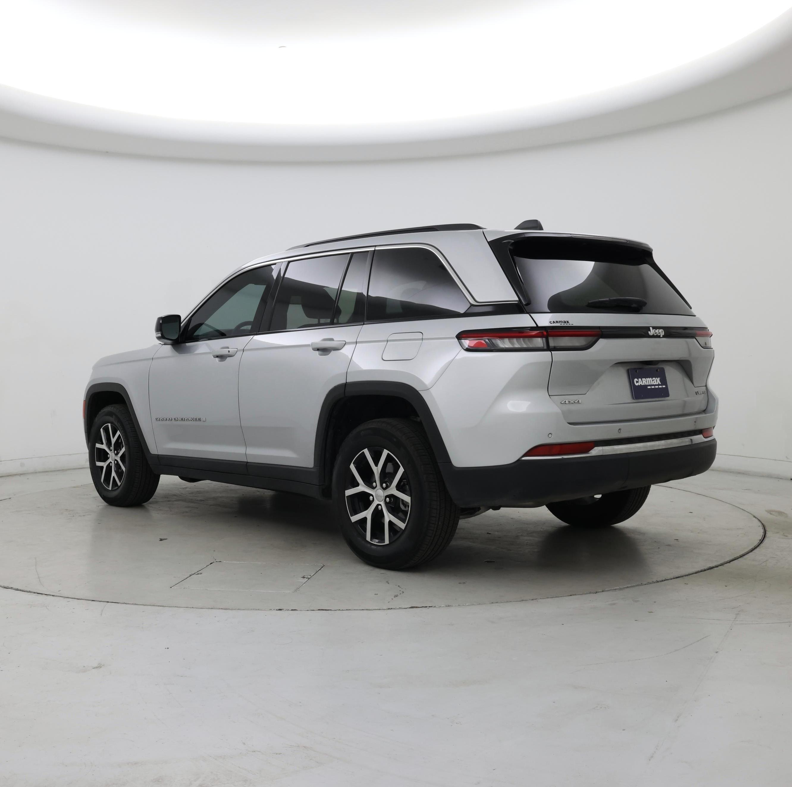 Thumbnail: 2025 Jeep Grand Cherokee - 2