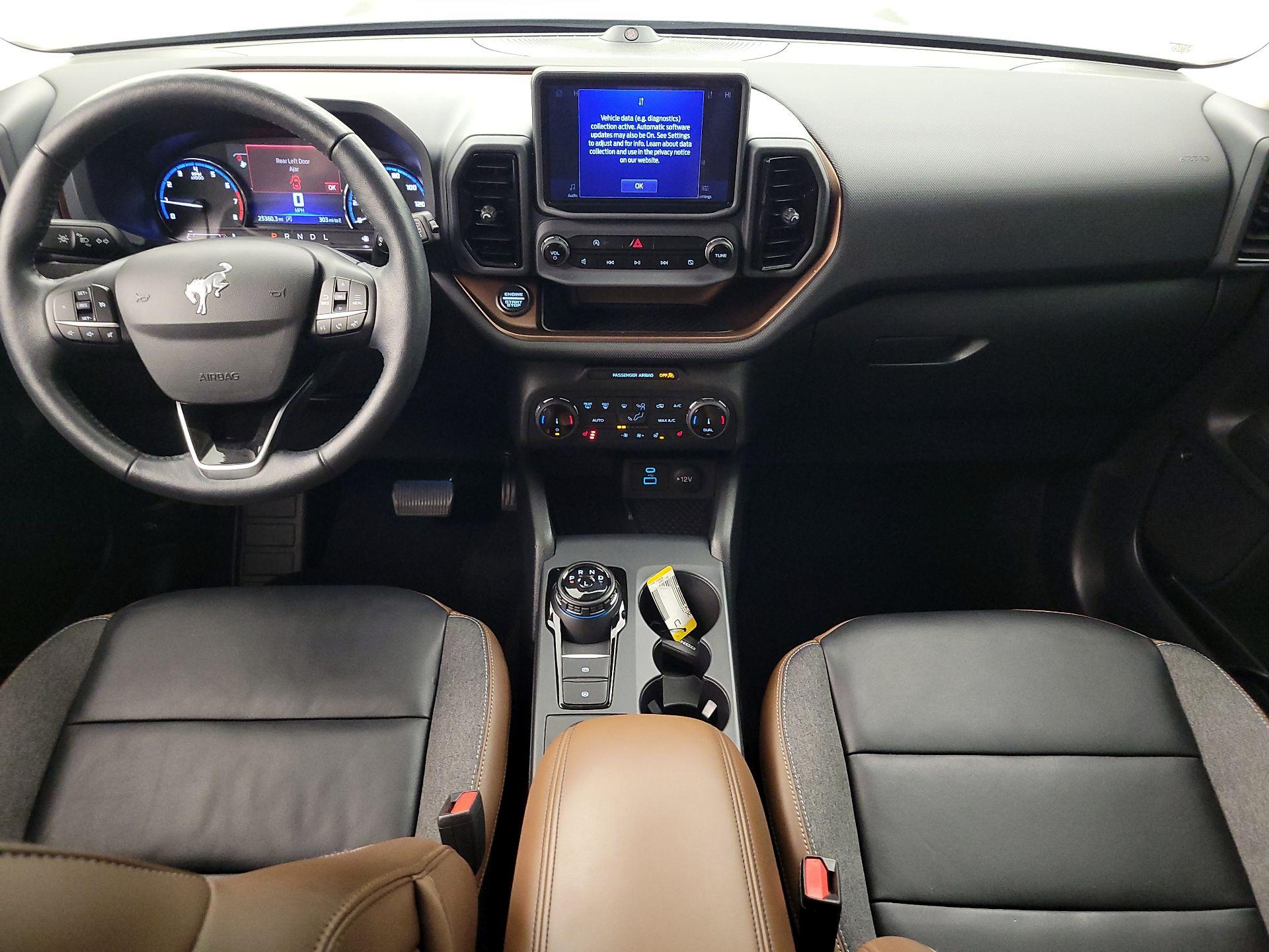 Thumbnail: 2022 Ford Bronco Sport - 9