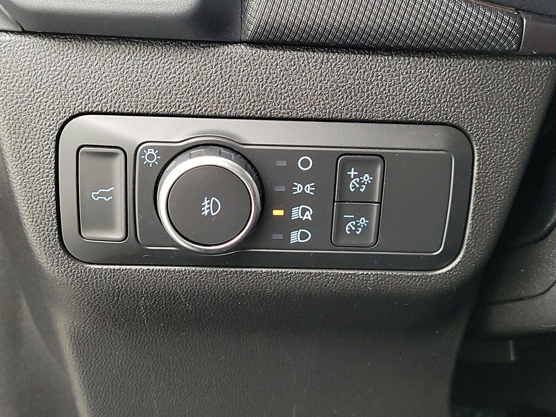 Thumbnail: 2022 Ford Bronco Sport - 13