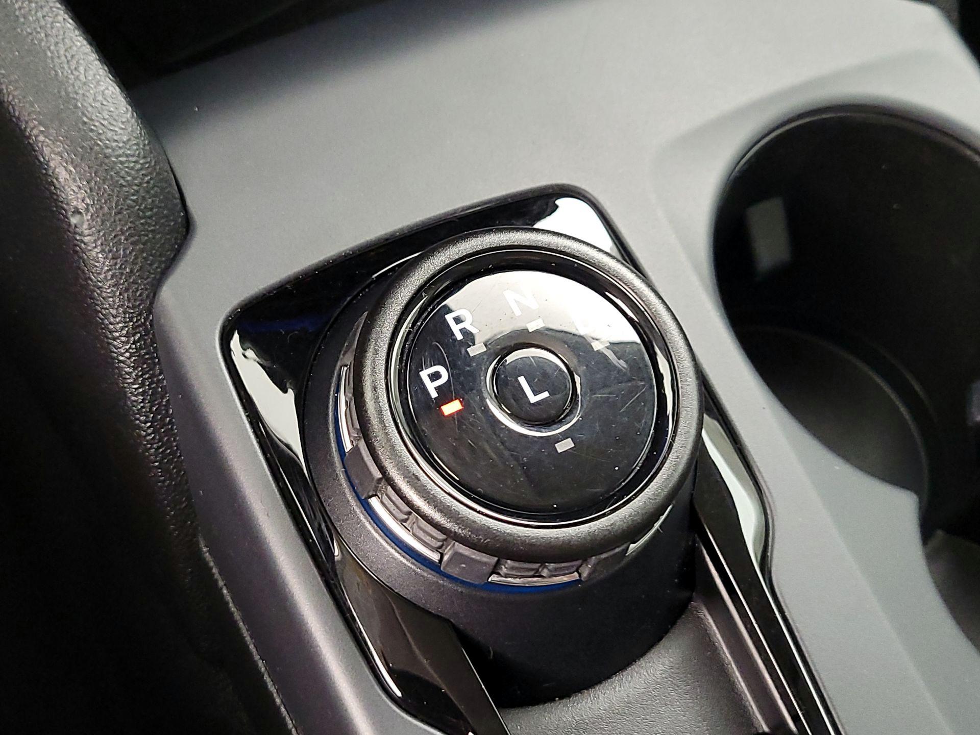 Thumbnail: 2022 Ford Bronco Sport - 16