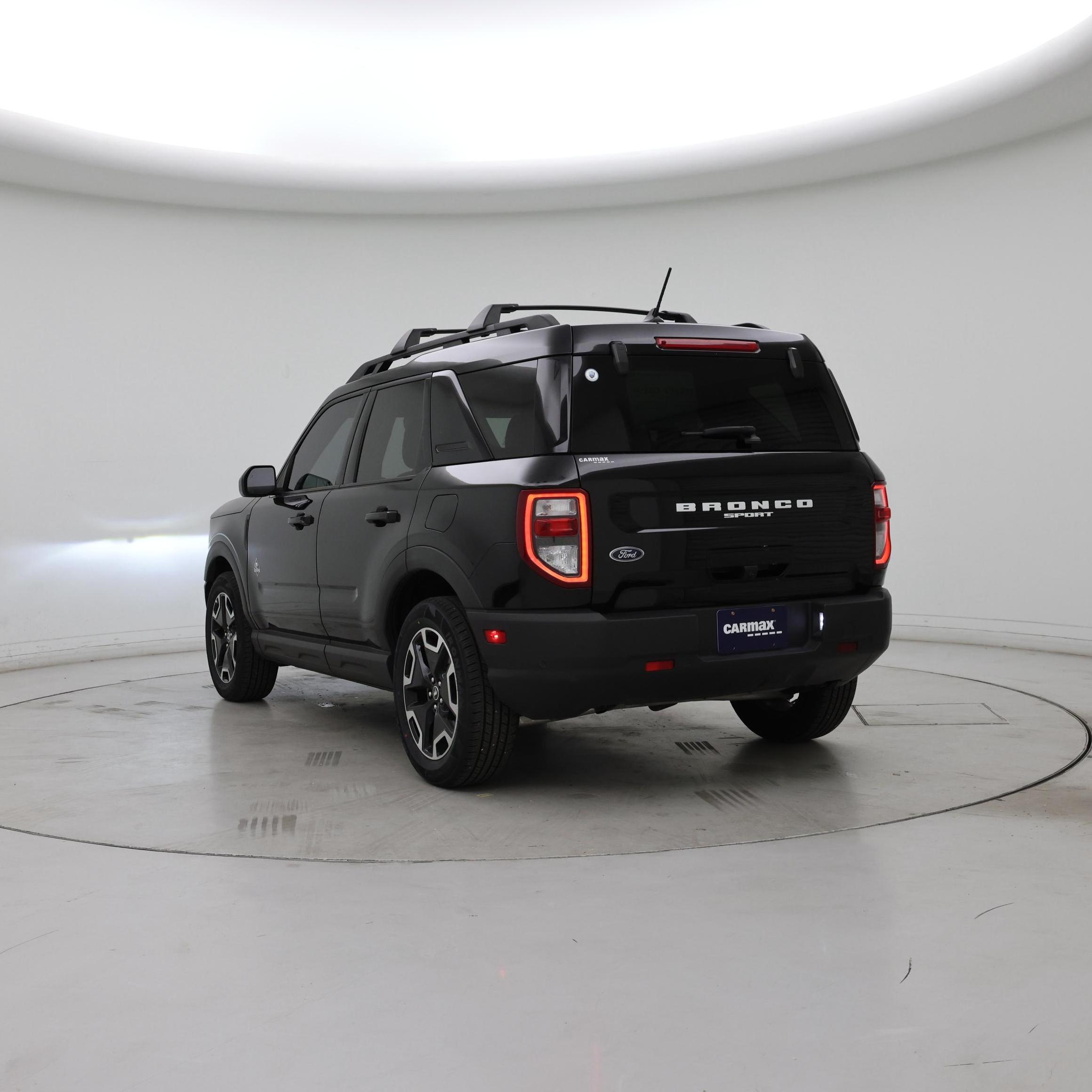 Thumbnail: 2022 Ford Bronco Sport - 2