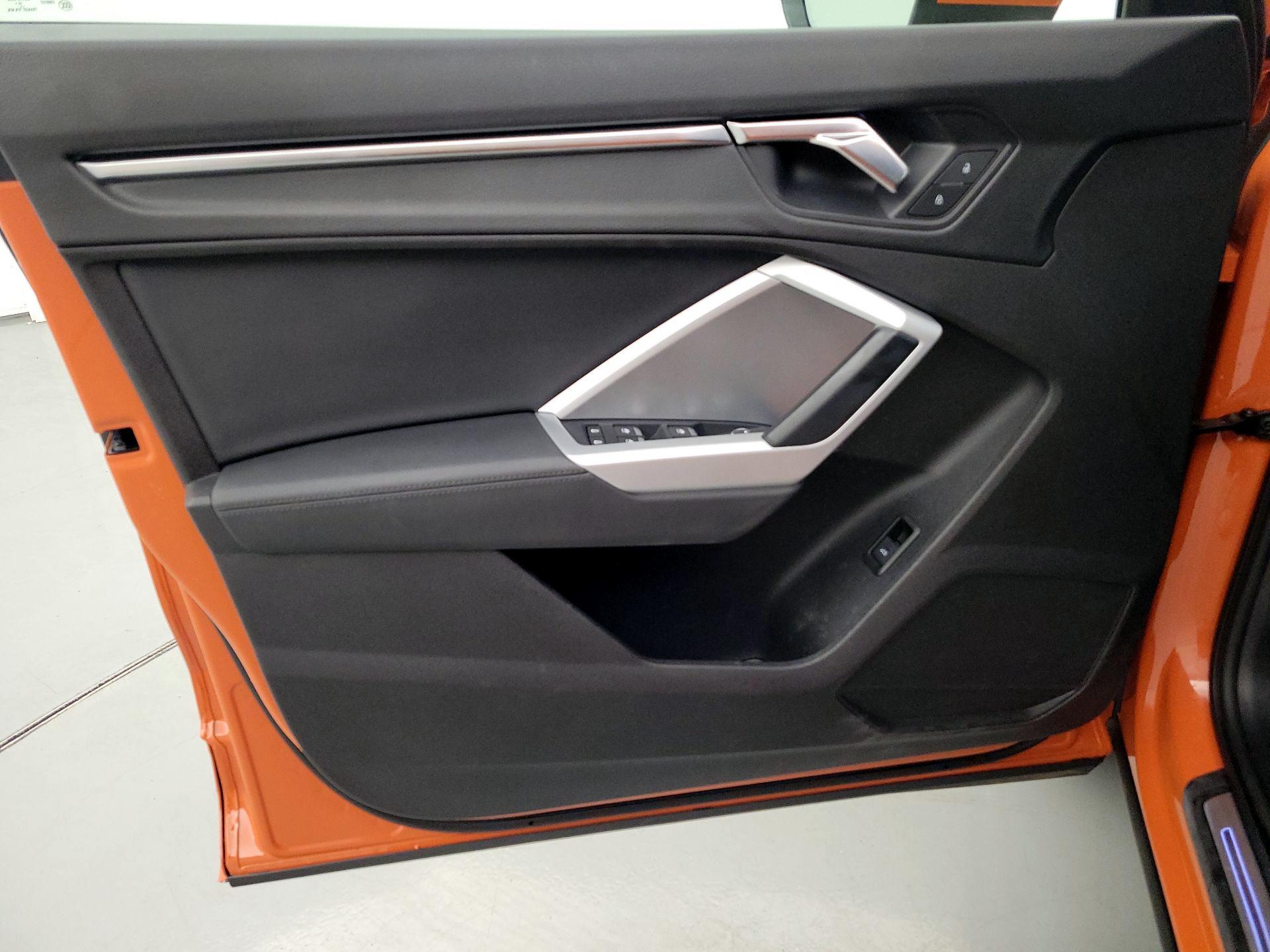 Thumbnail: 2021 Audi Q3 - 12