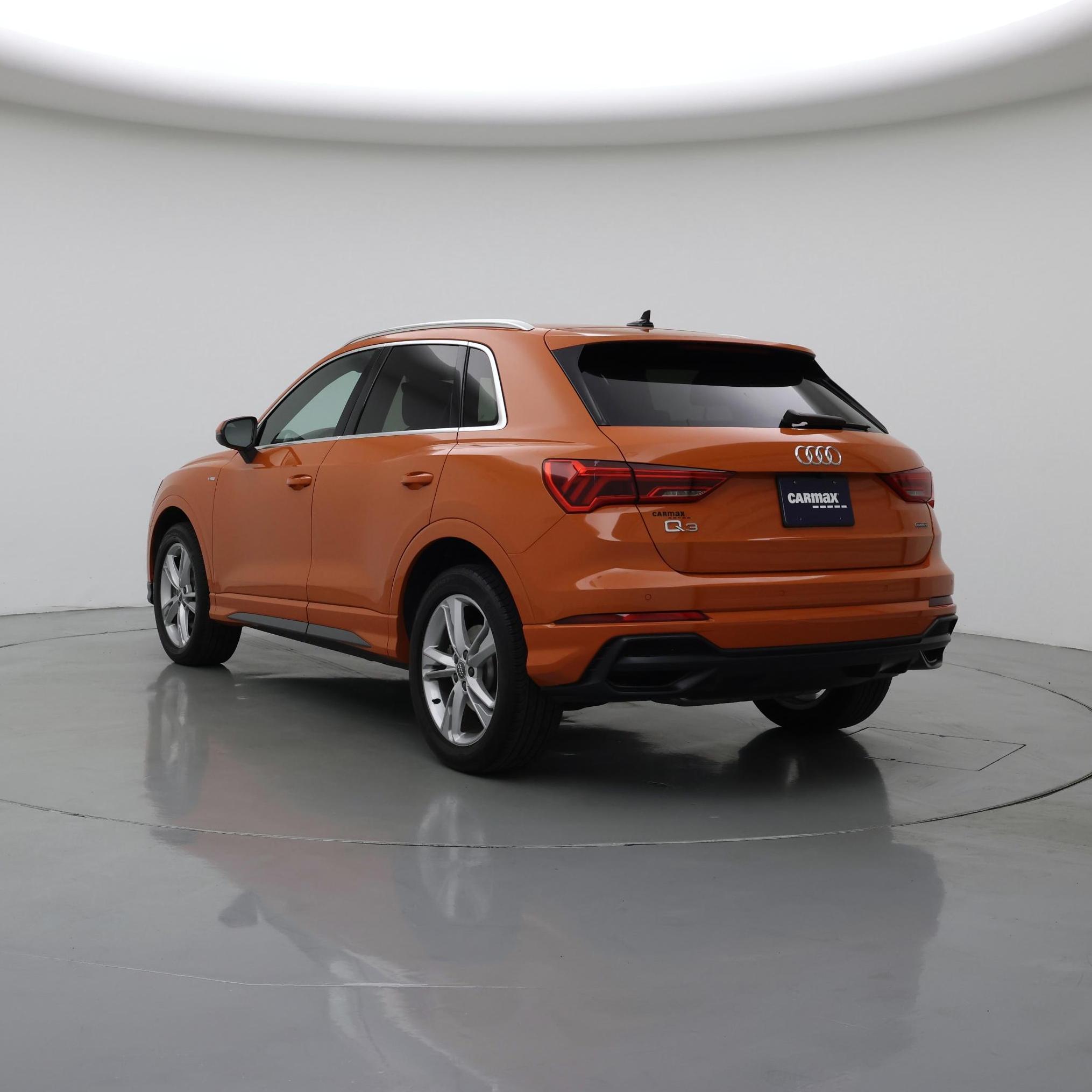 Thumbnail: 2021 Audi Q3 - 2