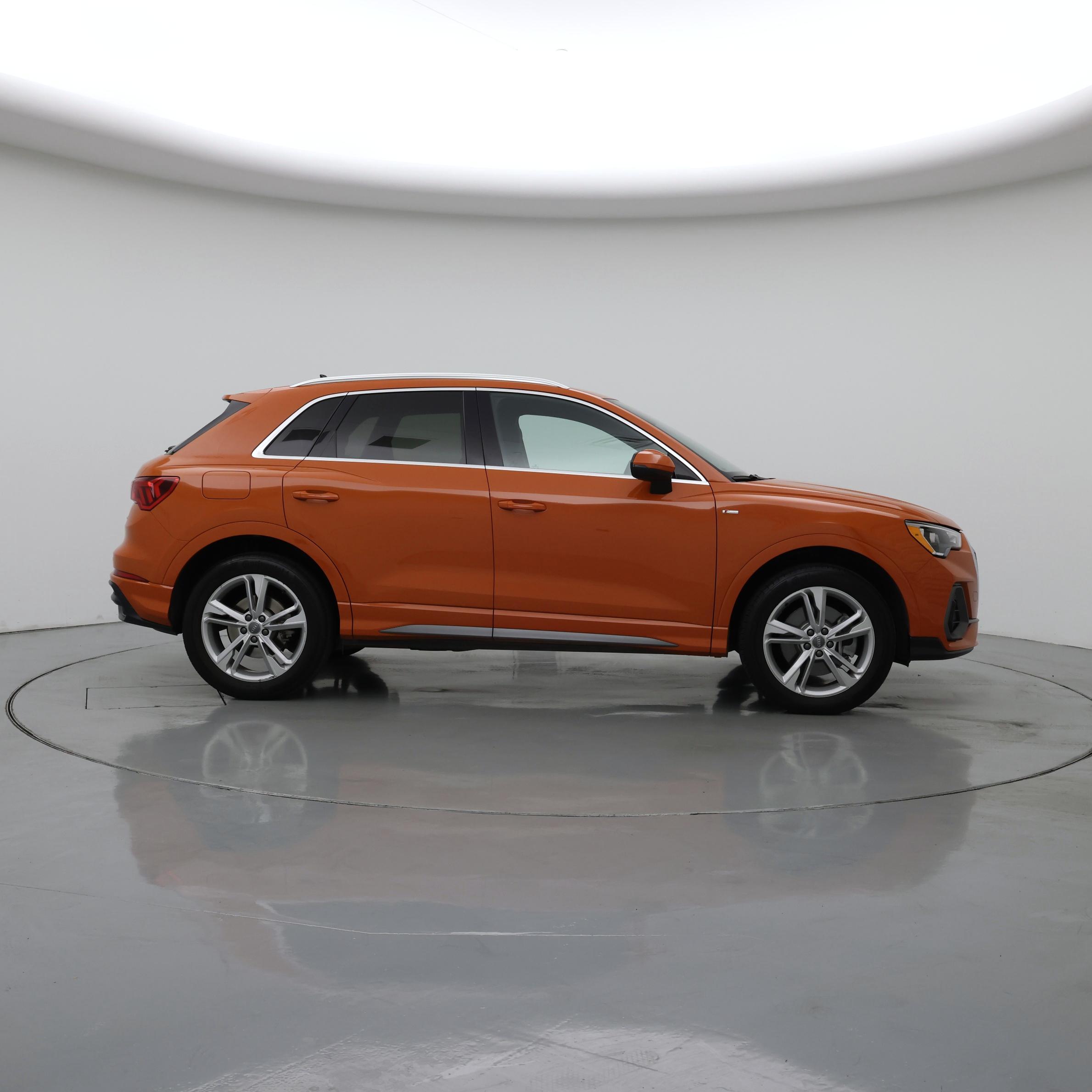Thumbnail: 2021 Audi Q3 - 7
