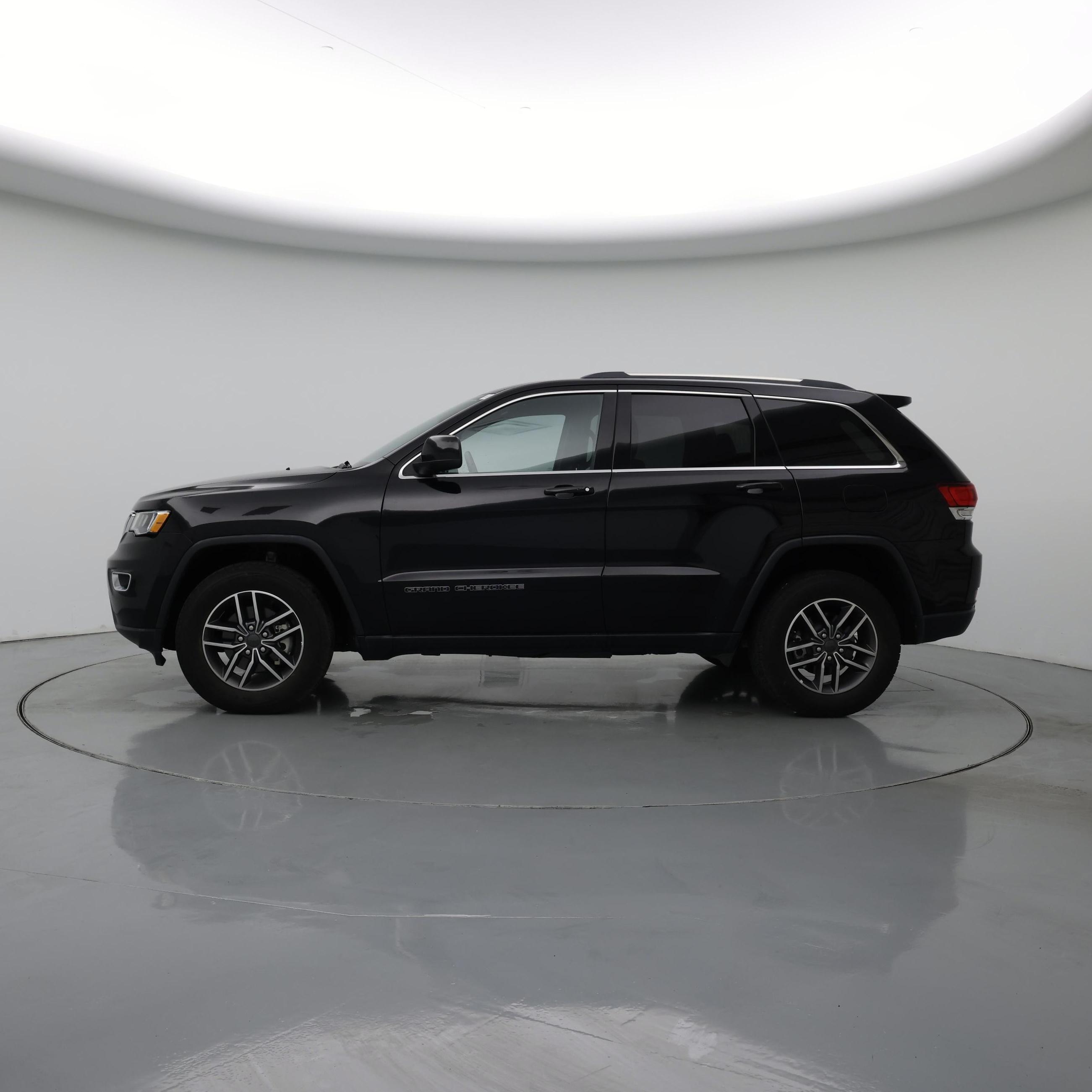 Thumbnail: 2020 Jeep Grand Cherokee - 3