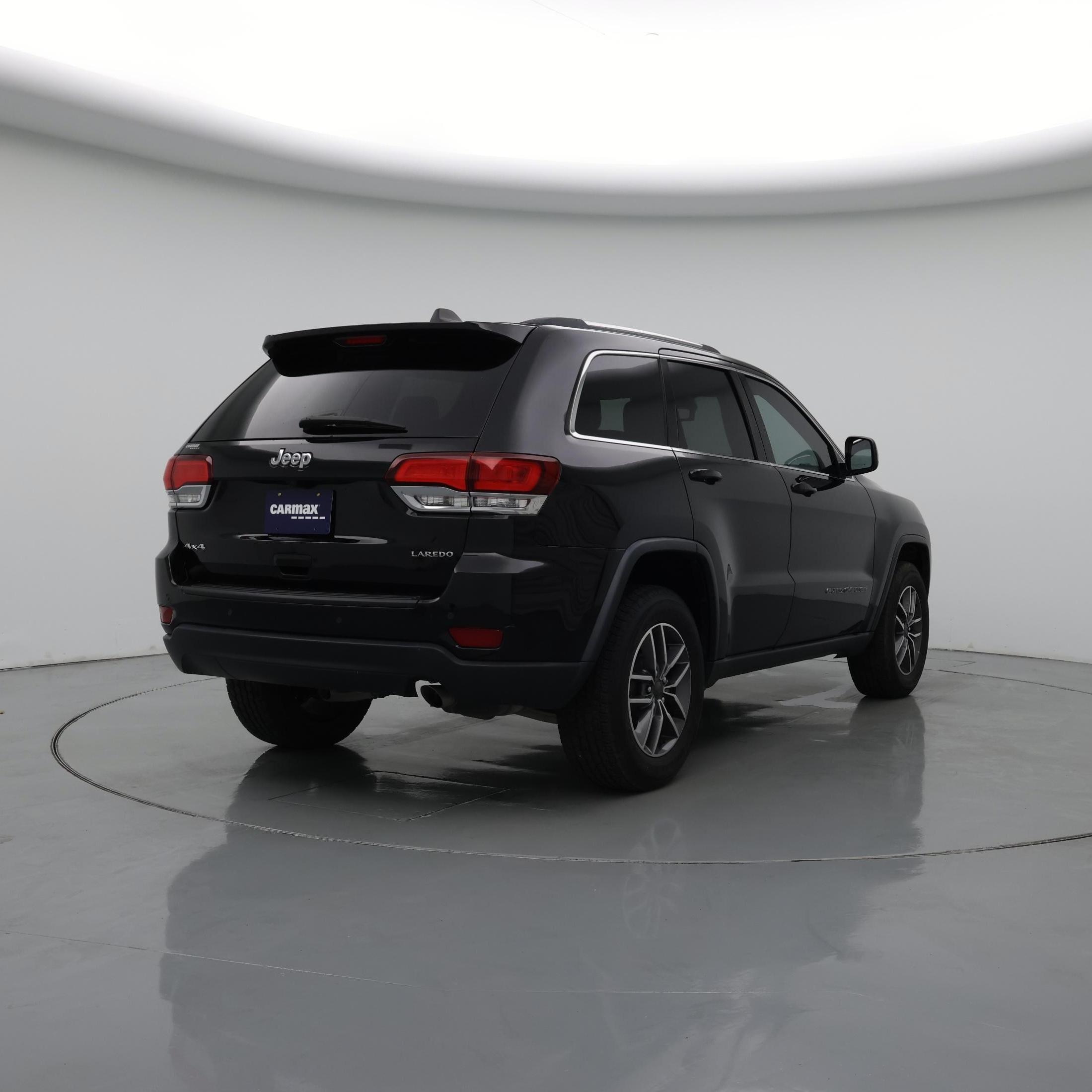 Thumbnail: 2020 Jeep Grand Cherokee - 8