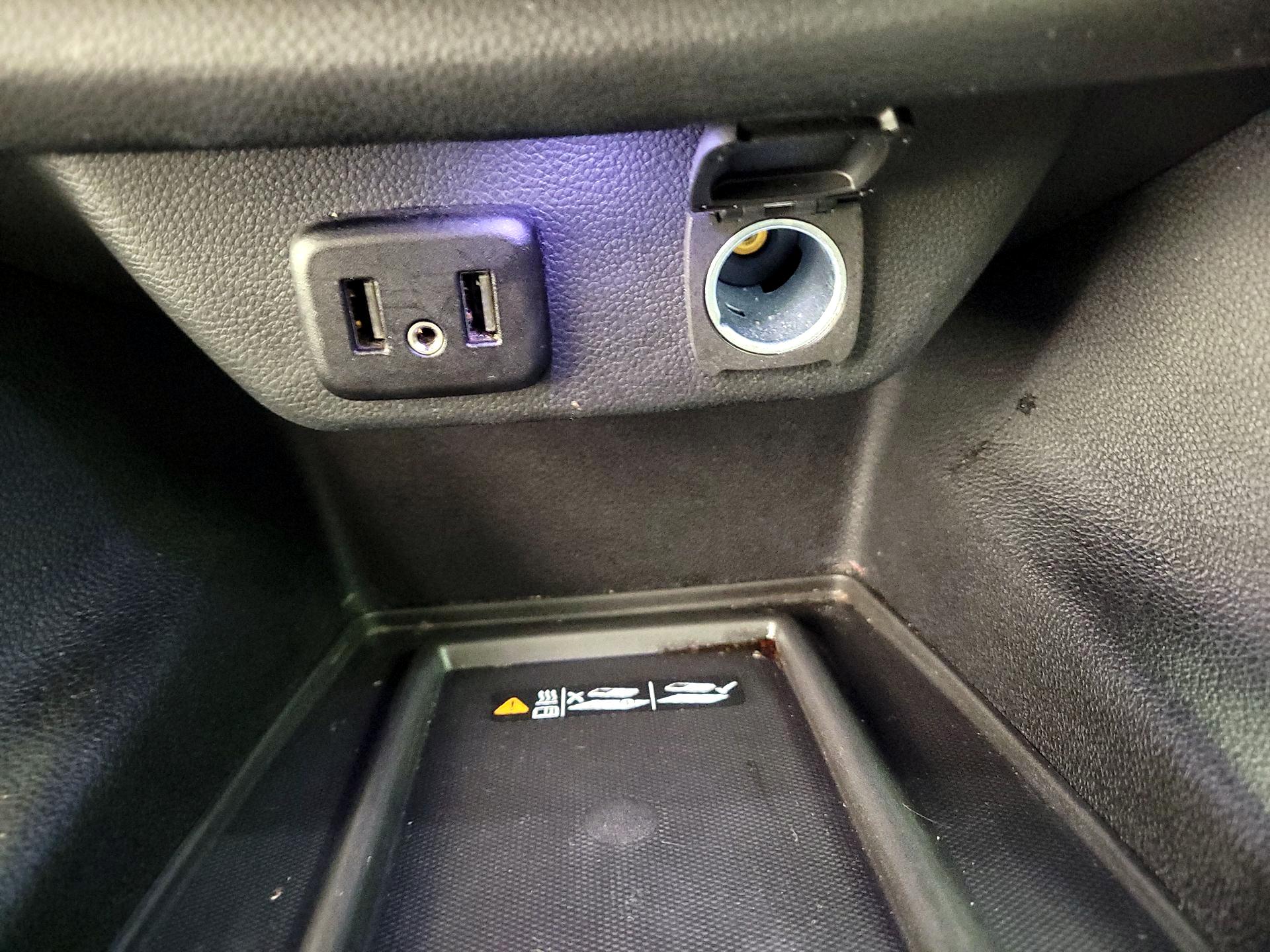 Thumbnail: 2022 Chevrolet Traverse - 18