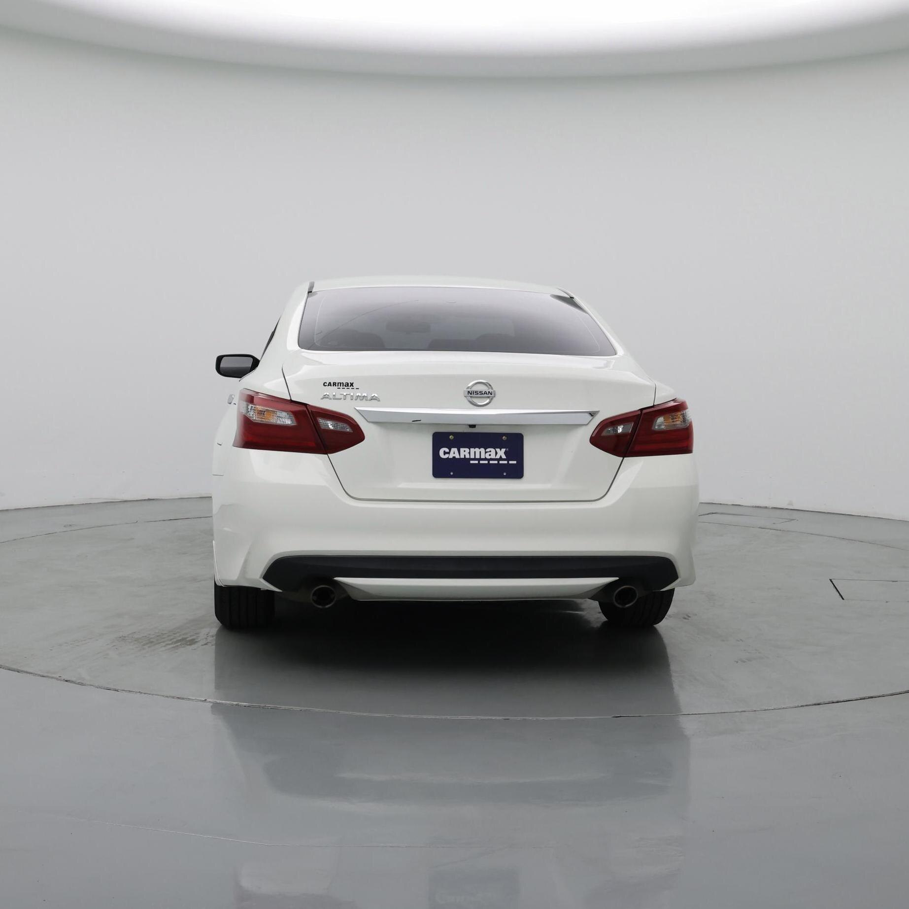 Thumbnail: 2018 Nissan Altima - 6