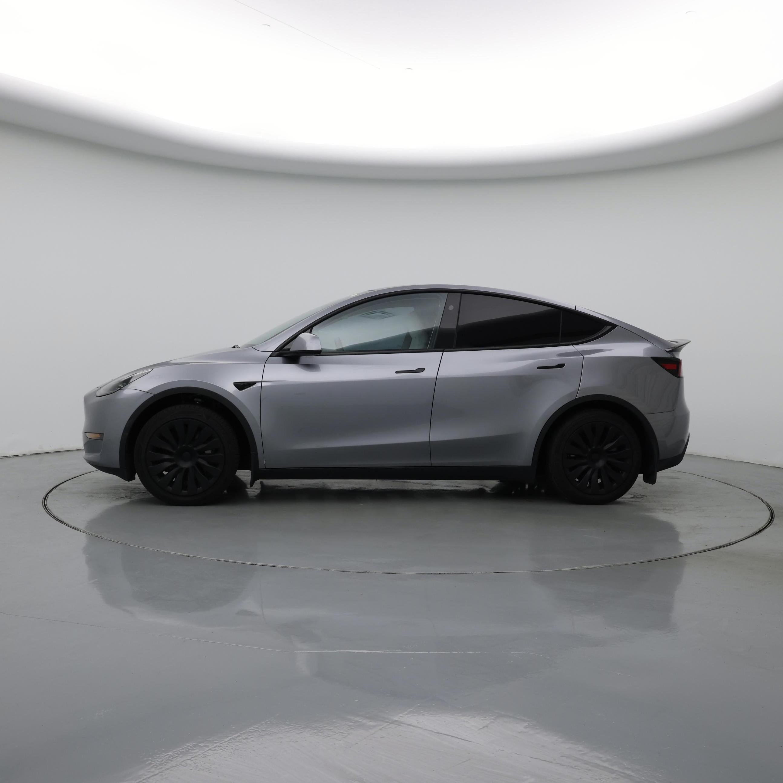 Thumbnail: 2024 Tesla Model Y - 3