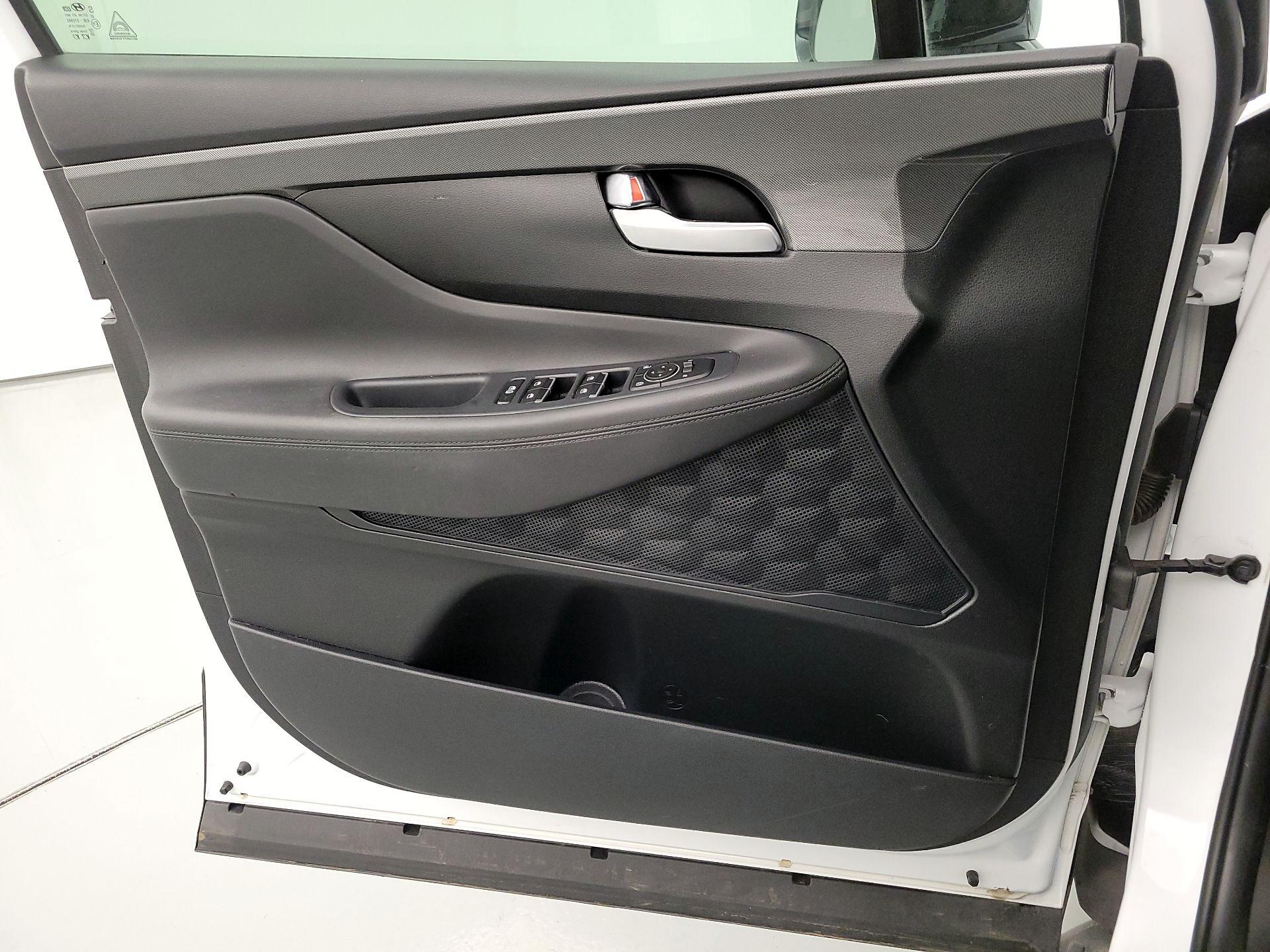 Thumbnail: 2022 Hyundai Santa Fe - 12