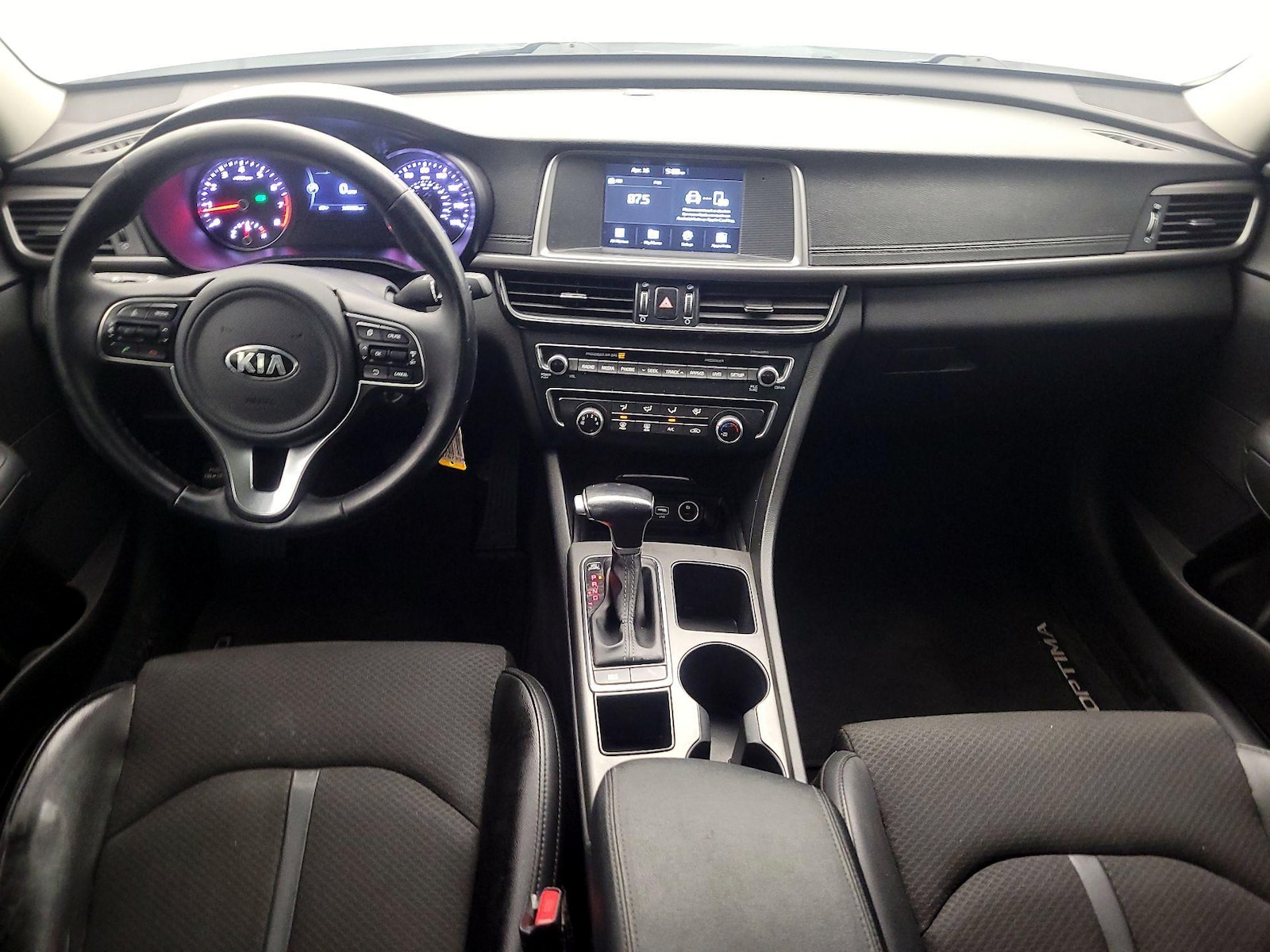 2018 Kia Optima S - Photo 10