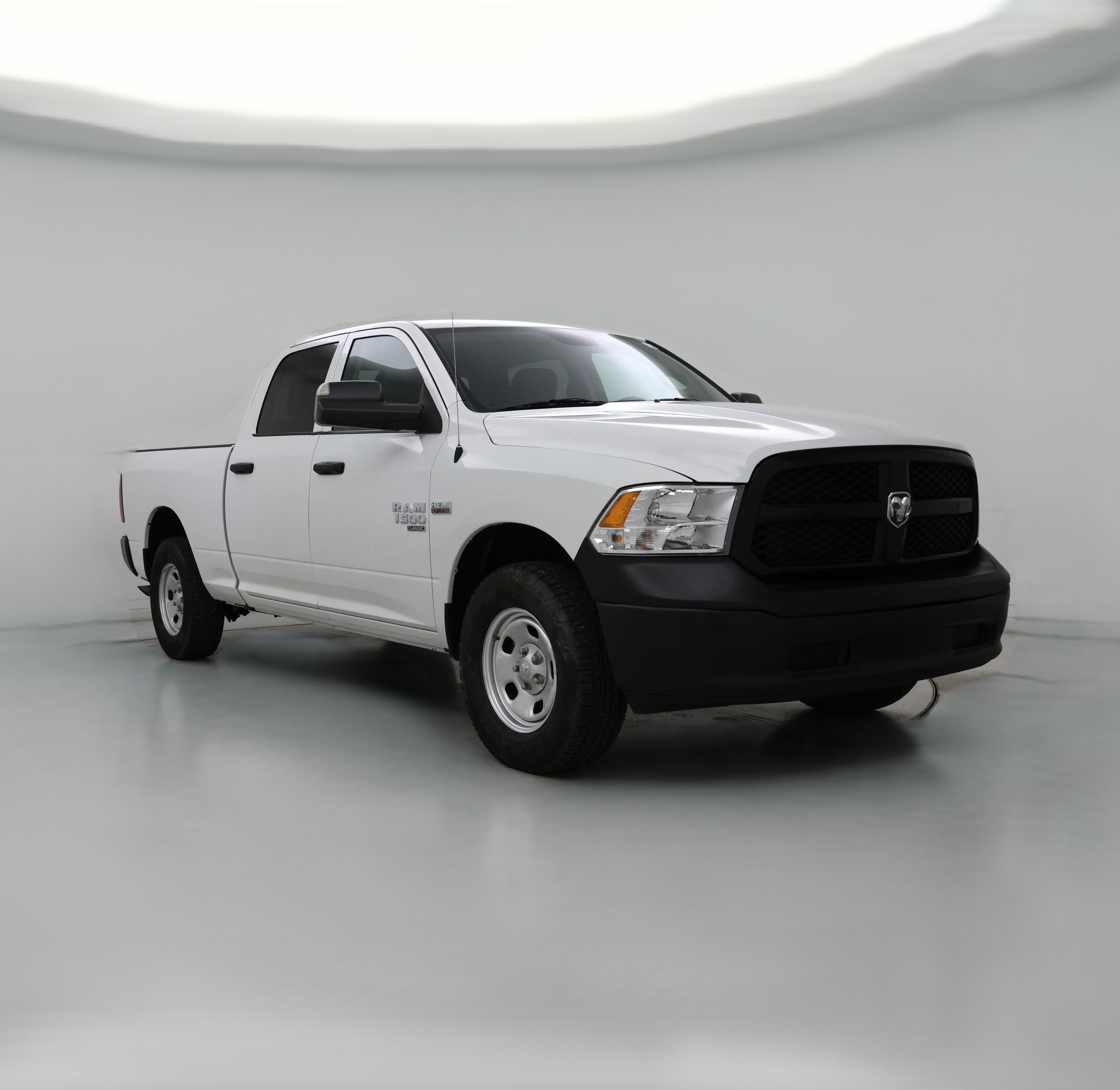 Thumbnail: 2021 RAM 1500 Classic - 1