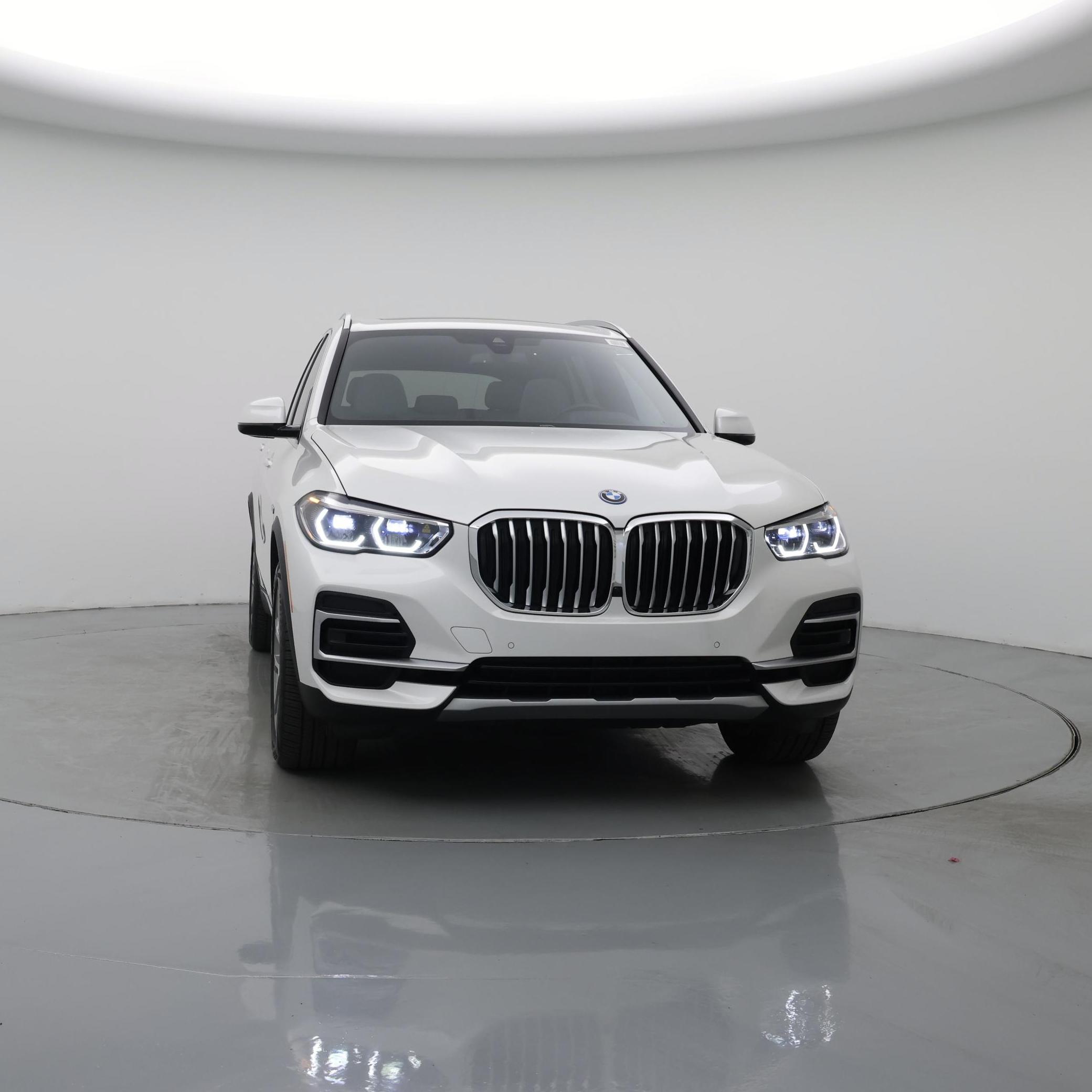 Thumbnail: 2023 BMW X5 - 5