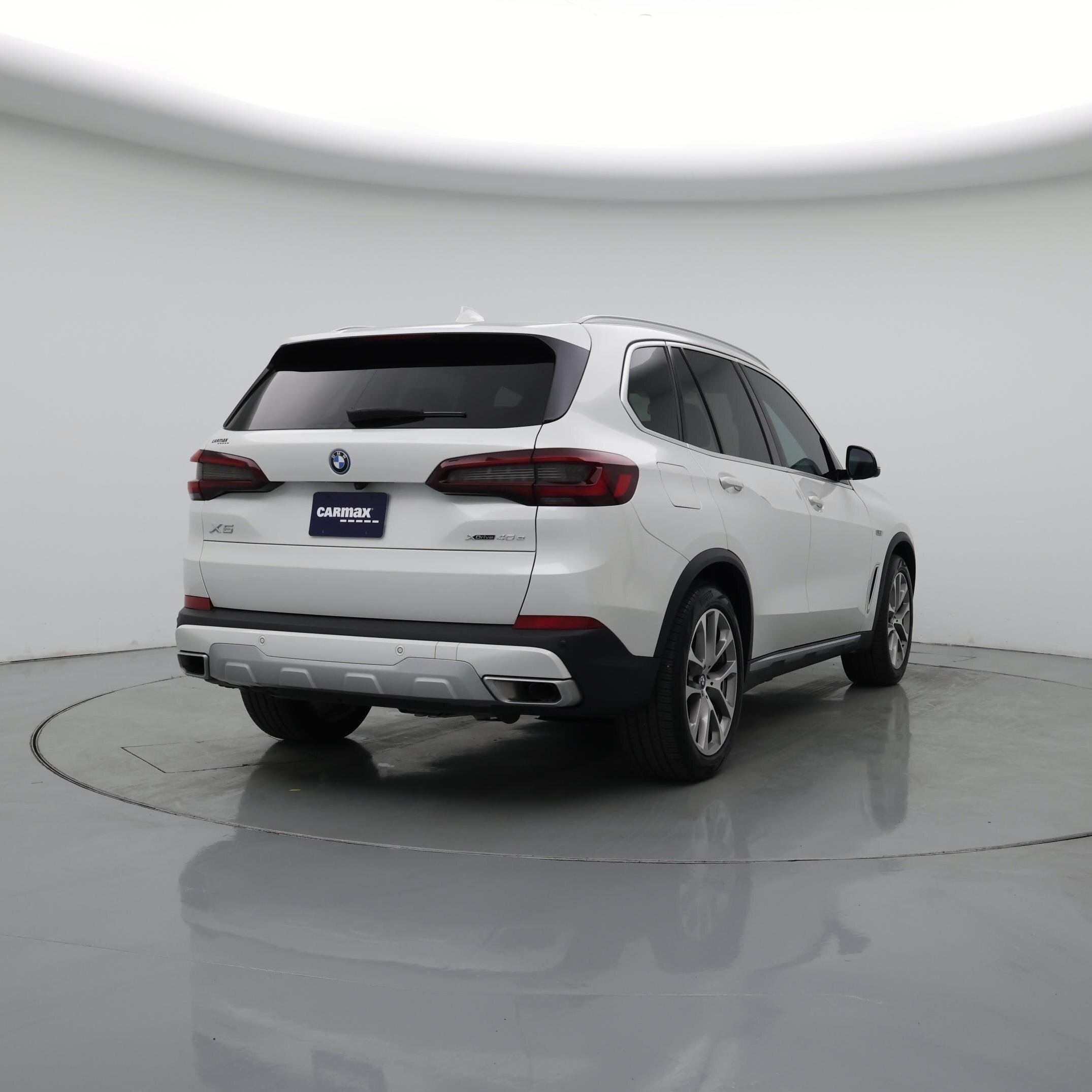 Thumbnail: 2023 BMW X5 - 8