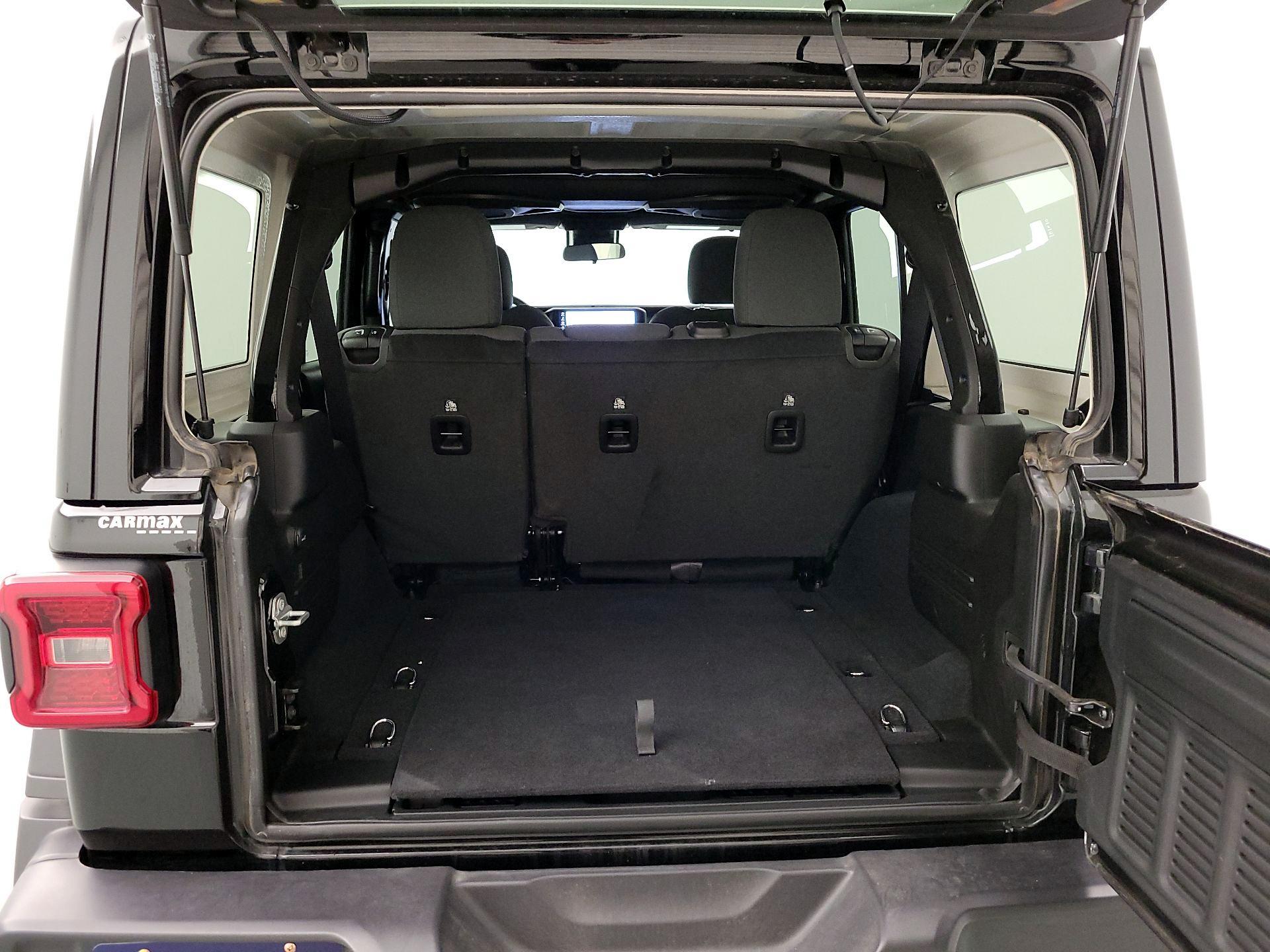 Thumbnail: 2024 Jeep Wrangler - 20