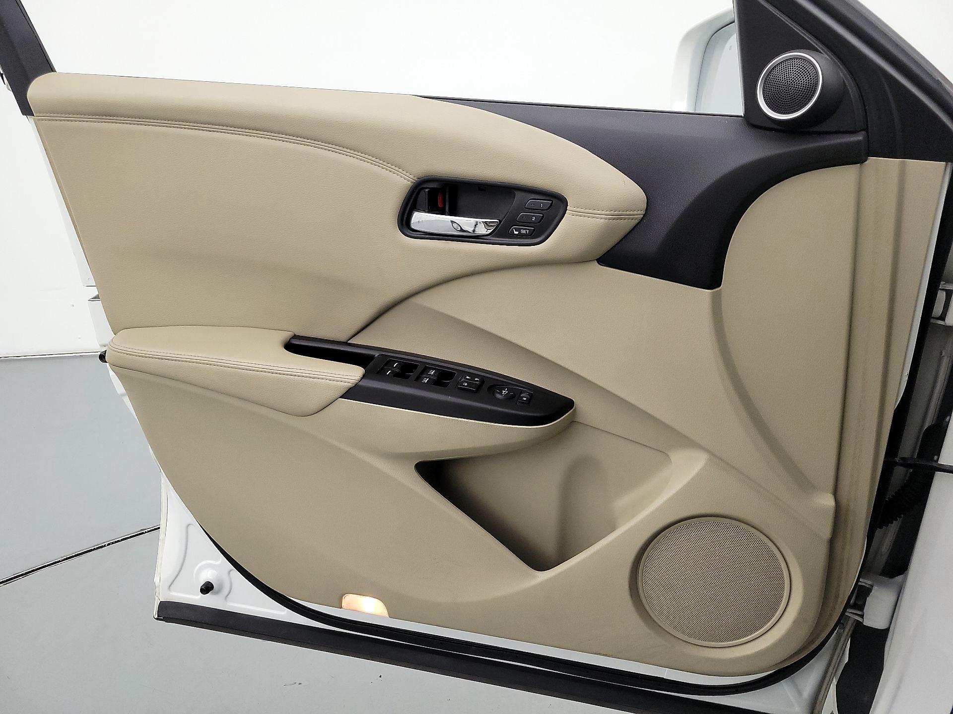 Thumbnail: 2015 Acura RDX - 12