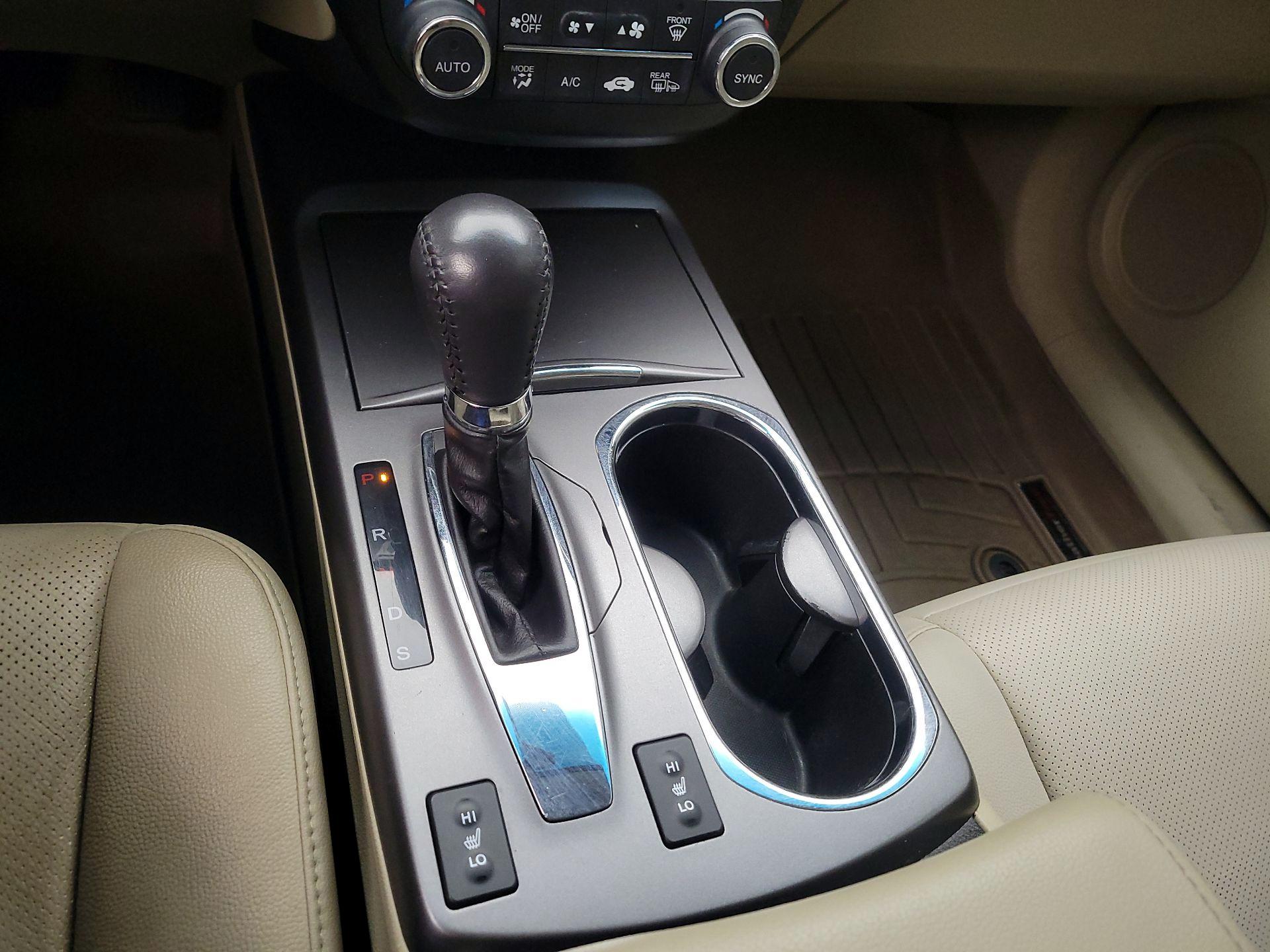 Thumbnail: 2015 Acura RDX - 18