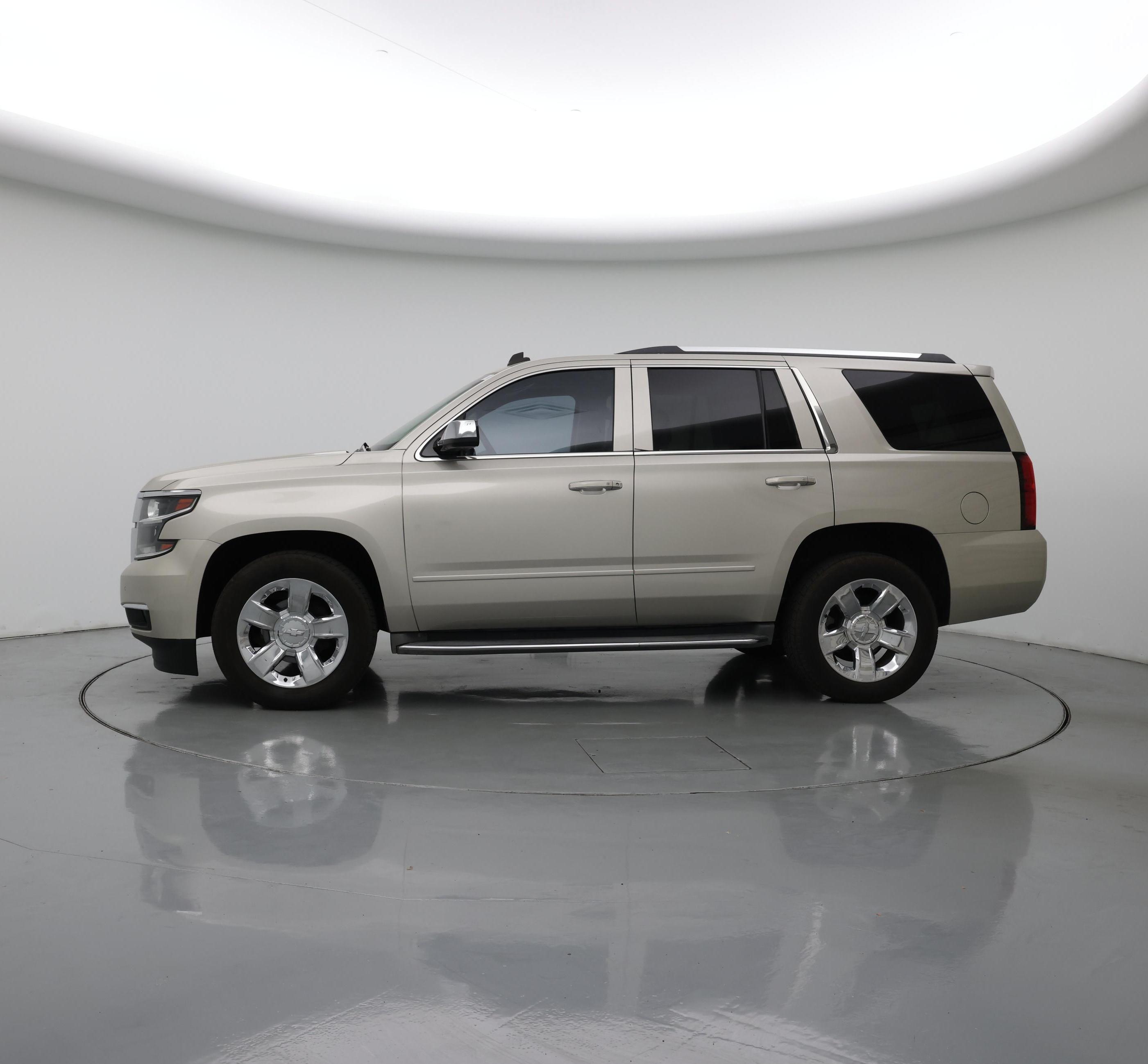 Thumbnail: 2015 Chevrolet Tahoe - 3