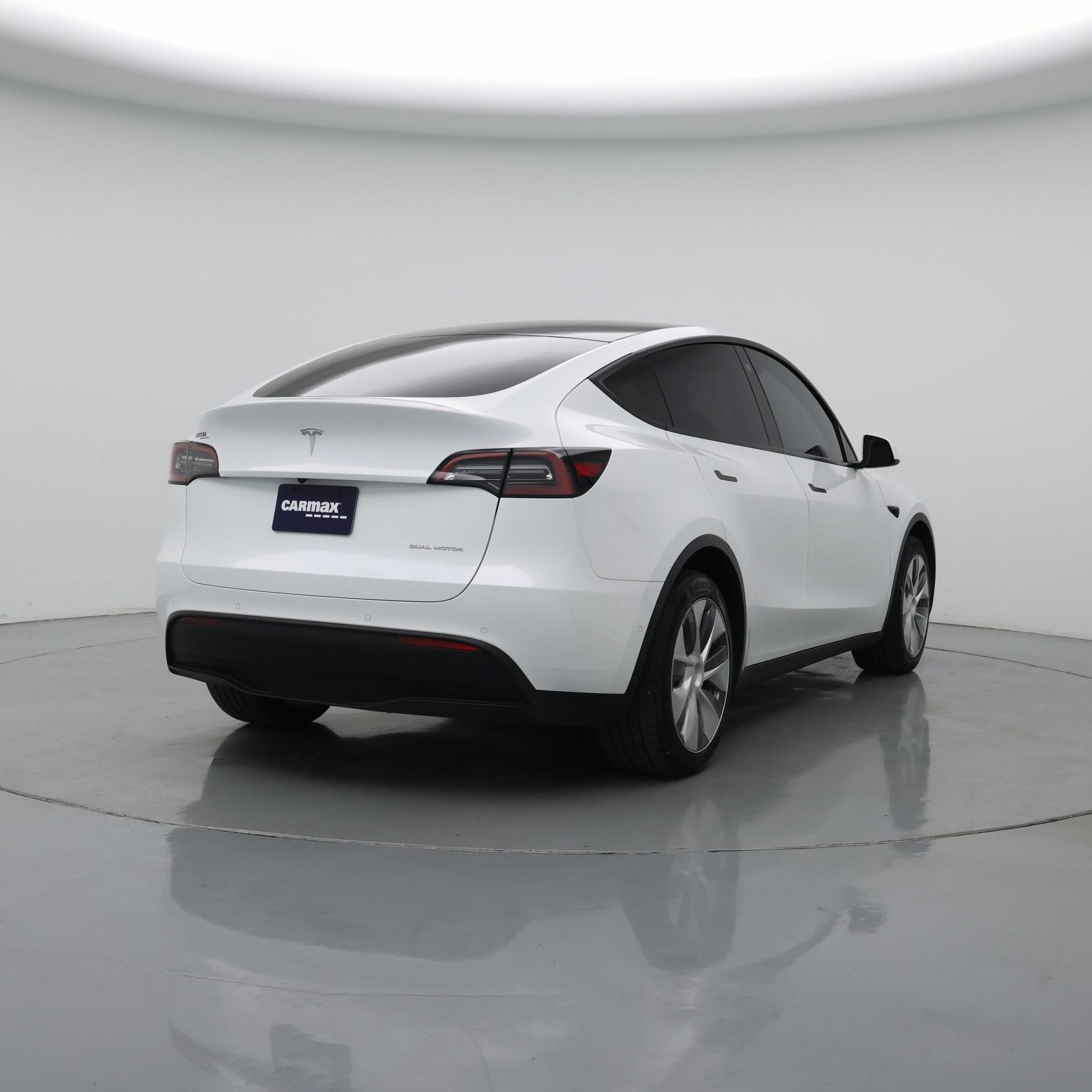 Thumbnail: 2022 Tesla Model Y - 8