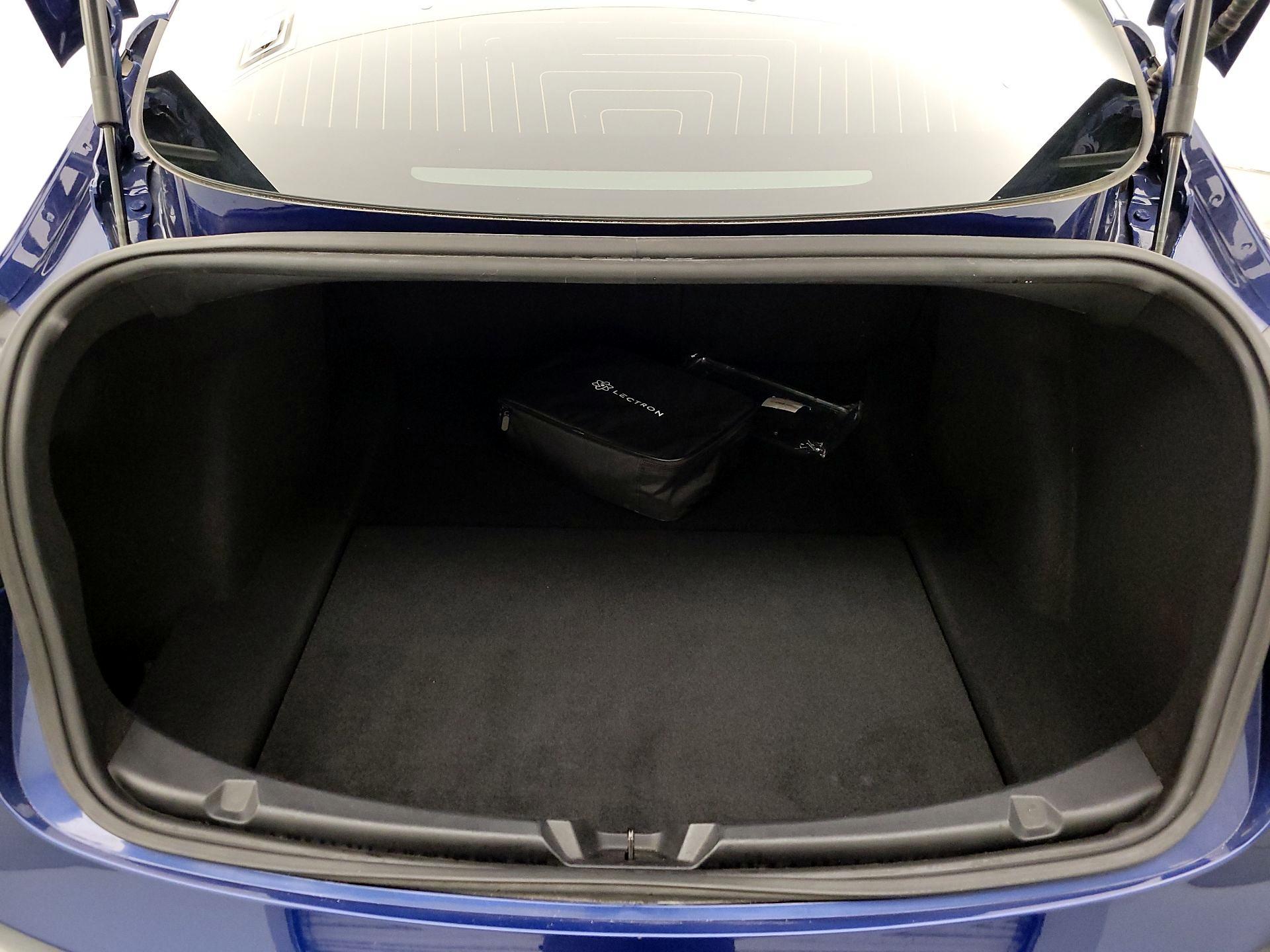 Thumbnail: 2019 Tesla Model 3 - 20