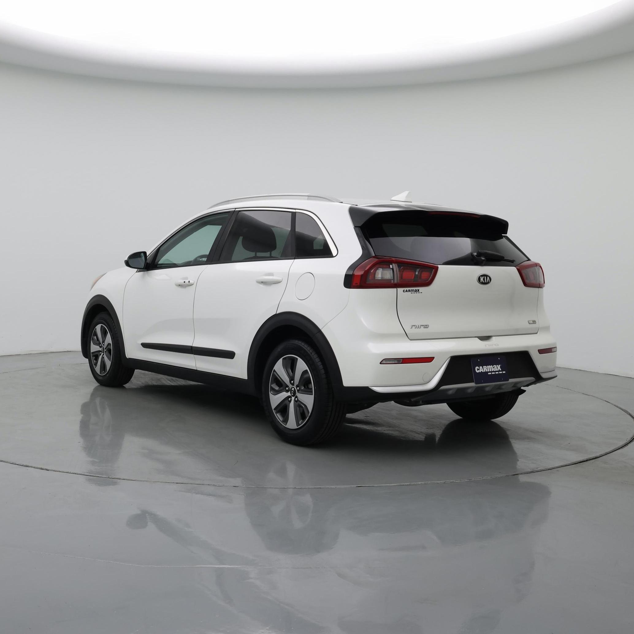 Thumbnail: 2017 Kia Niro - 2