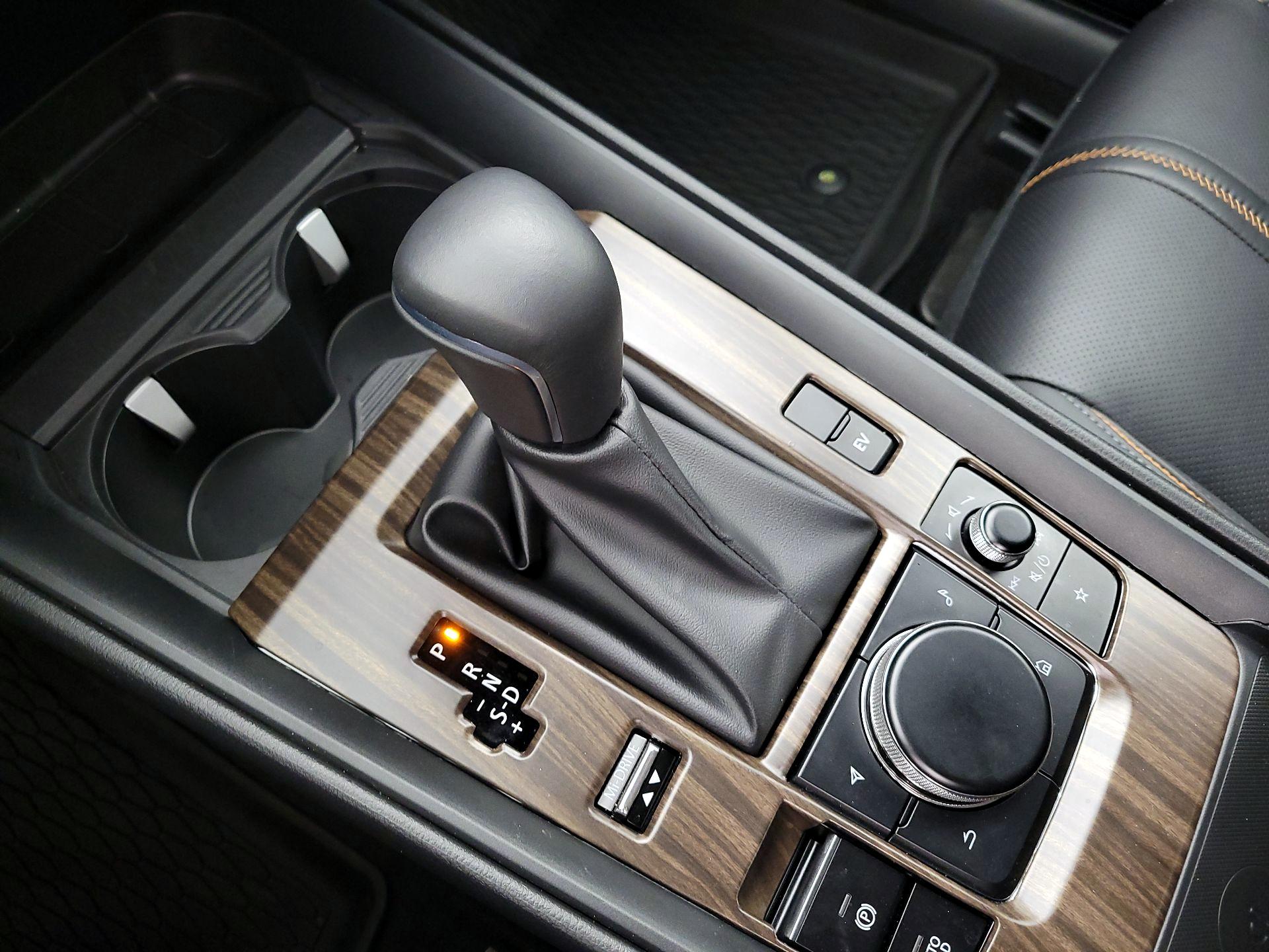 Thumbnail: 2025 Mazda CX-50 - 17